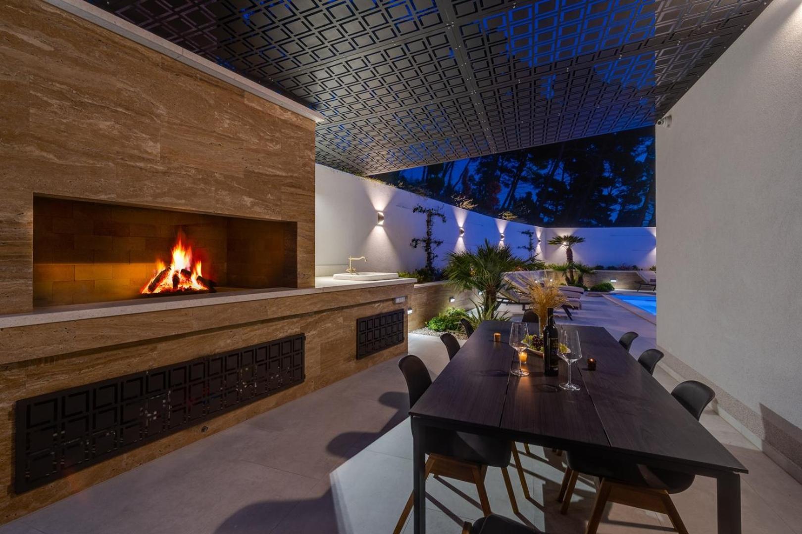 Villa with Private Pool photo 2