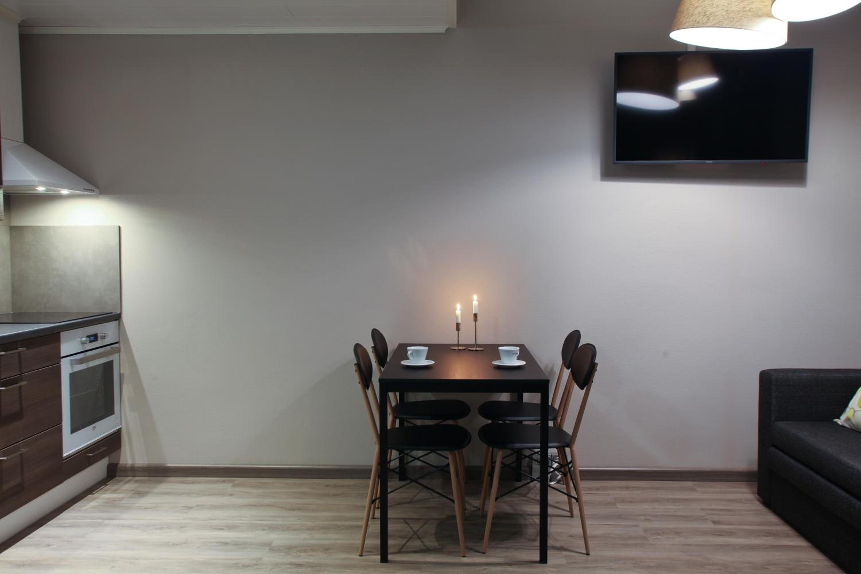 Suite - Photo 5