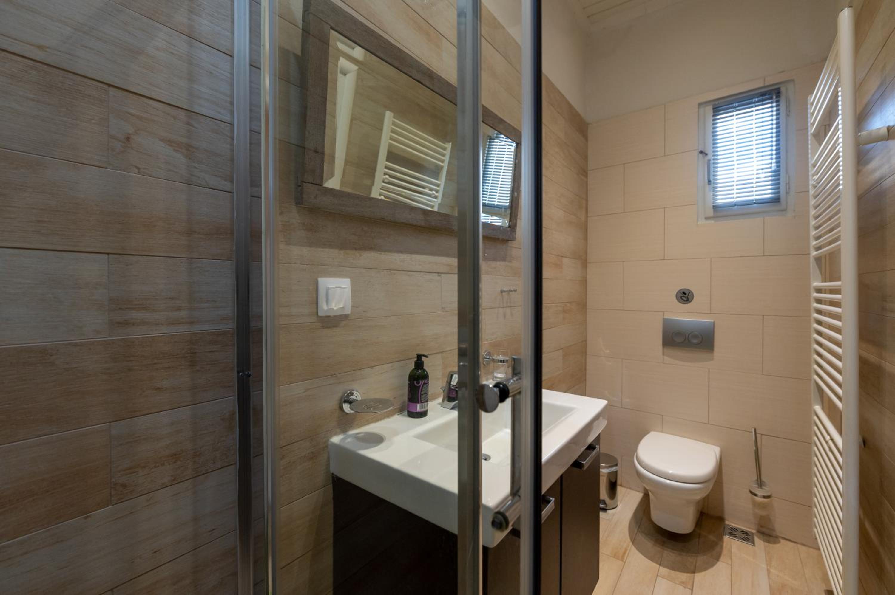 Two-Bedroom Villa - Photo 10