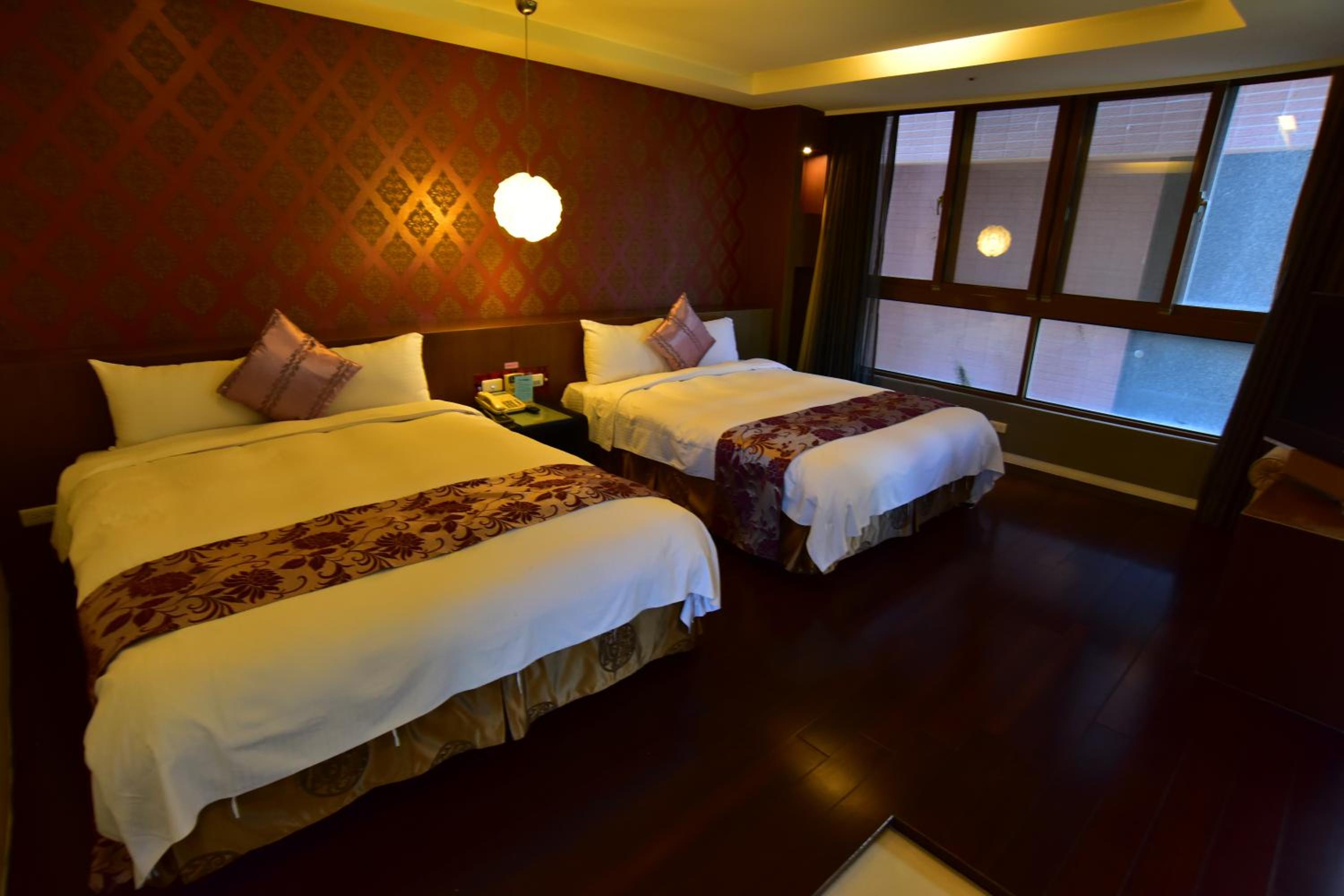 Standard Quadruple Room - No View