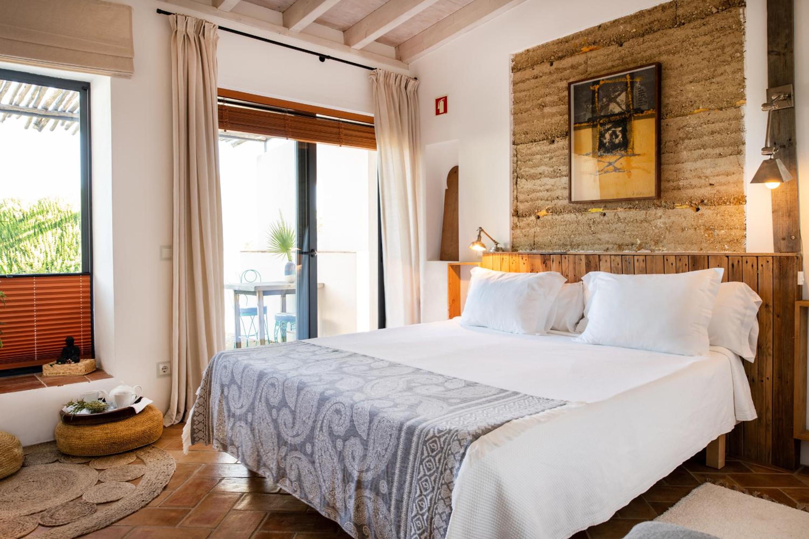 Double or Twin Room with Garden View photo 1