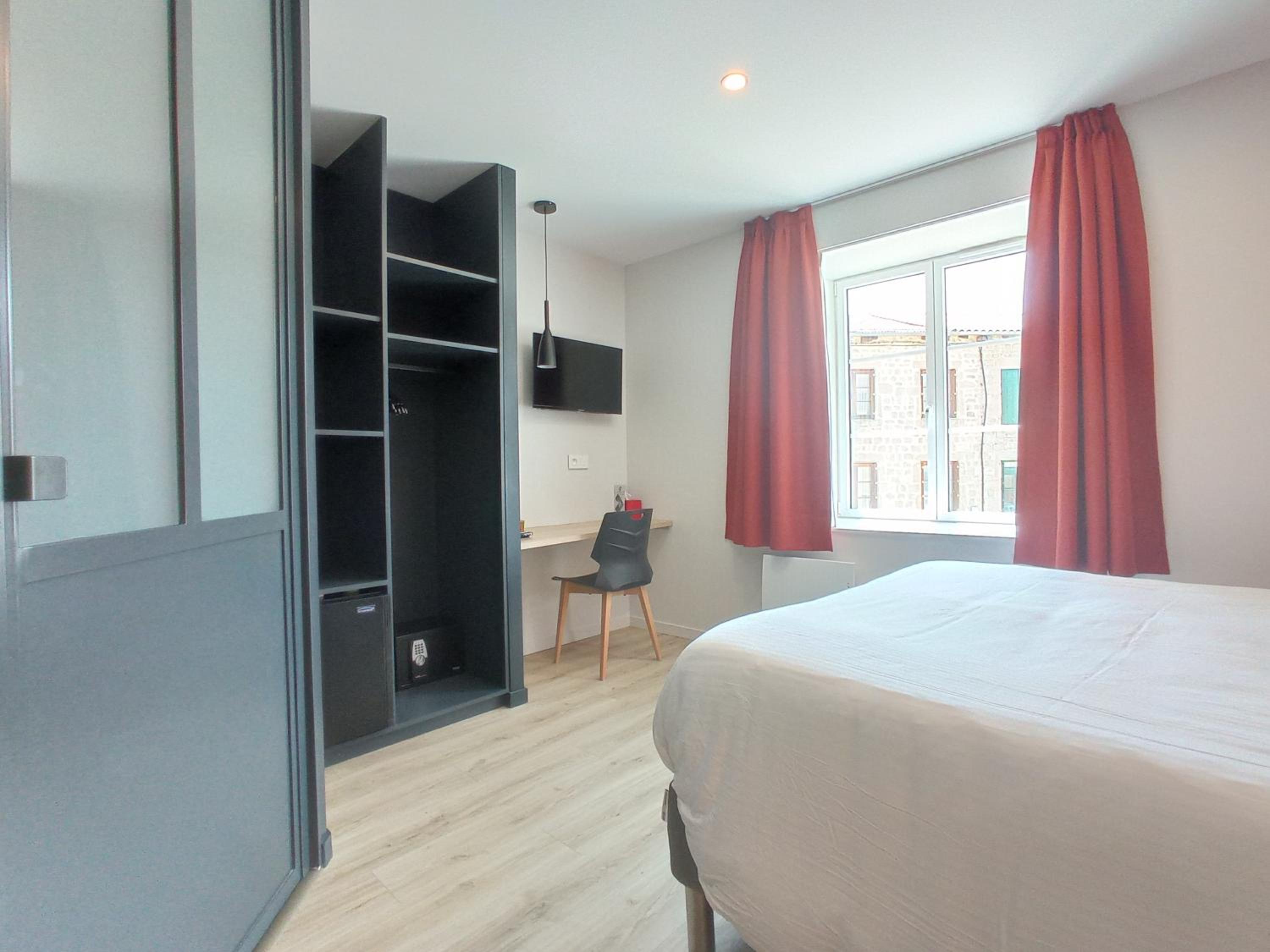 Double or Twin Room photo 2