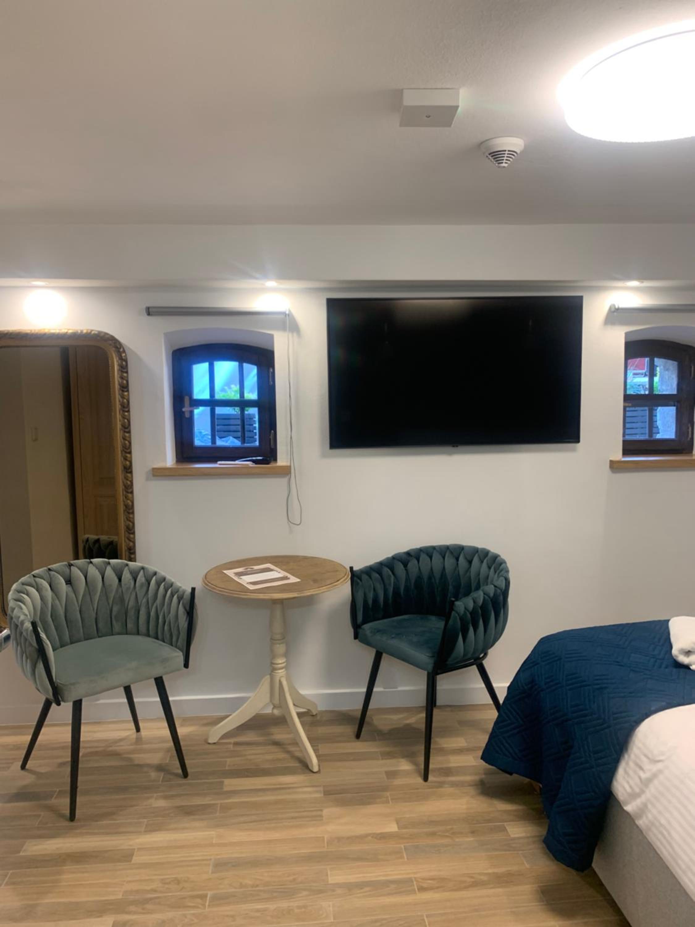 Standard Double Room - Photo 3
