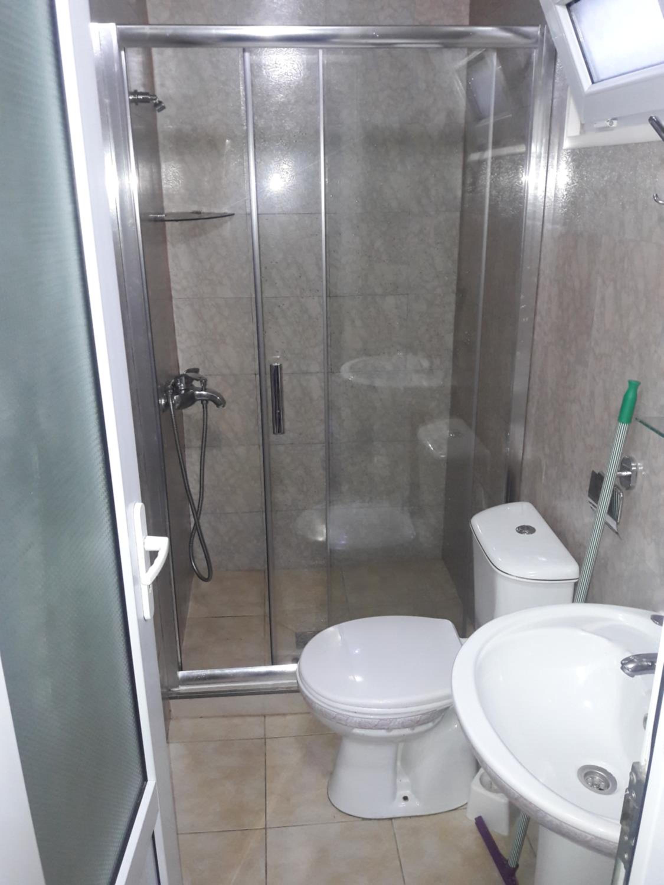 Triple Room with Private Bathroom photo 2