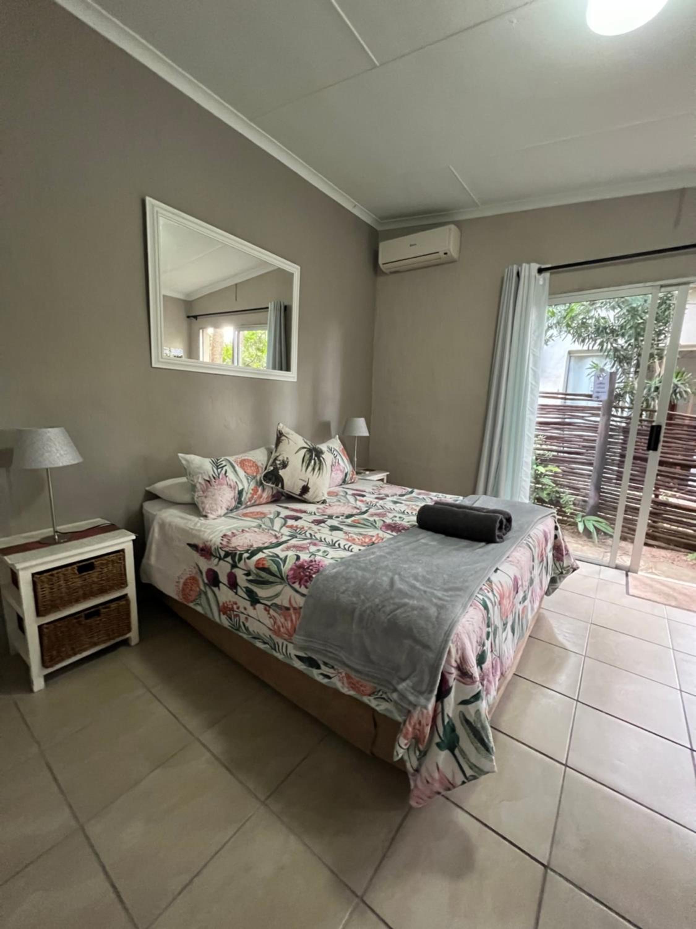 Standard Double Room photo 2