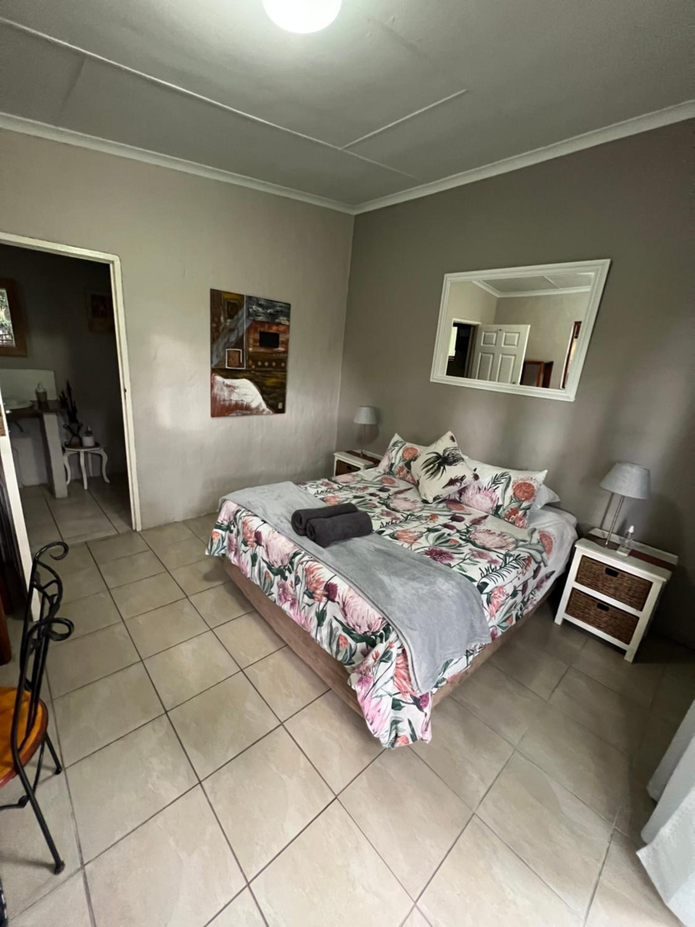Standard Double Room photo 3