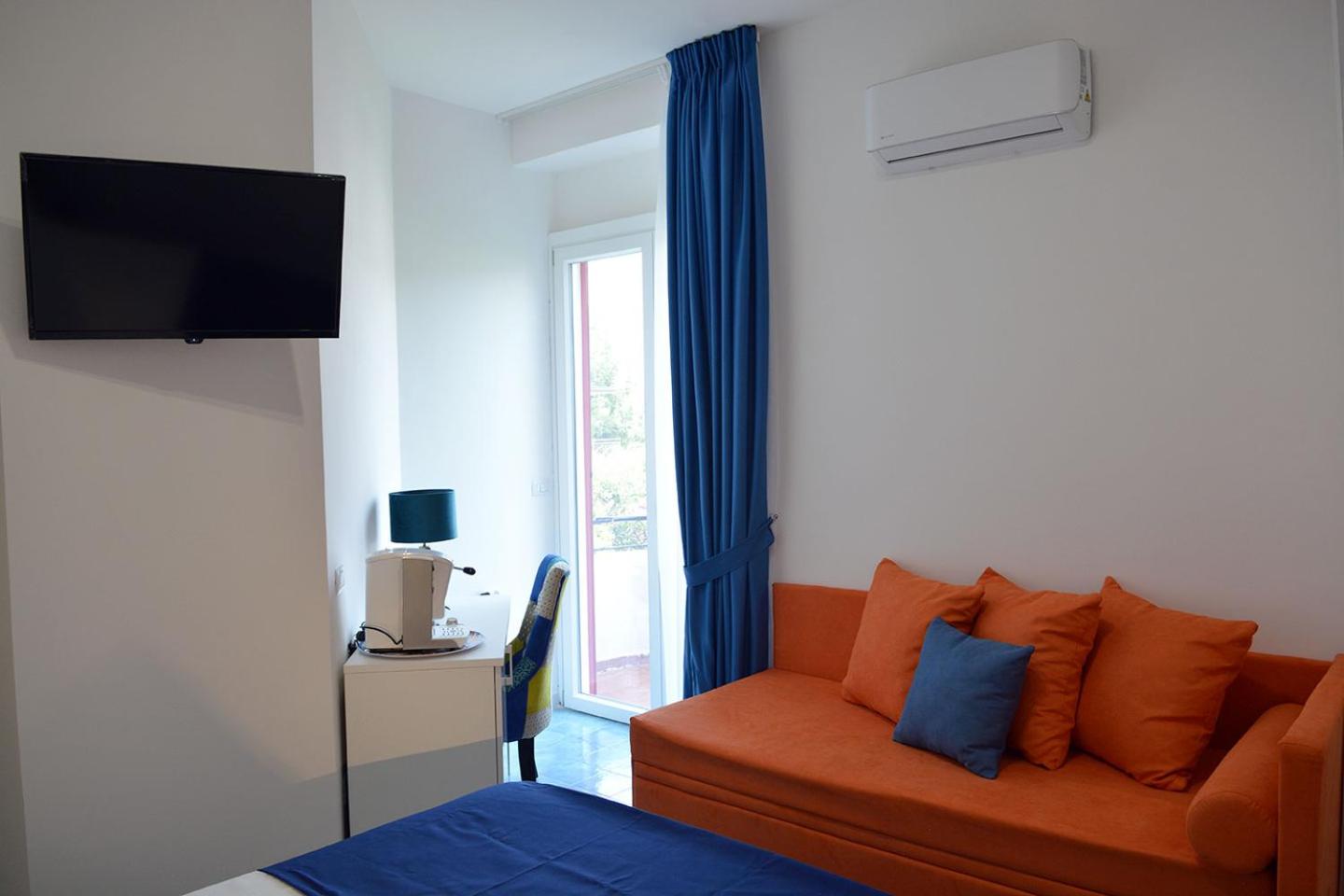 Triple Room photo 2