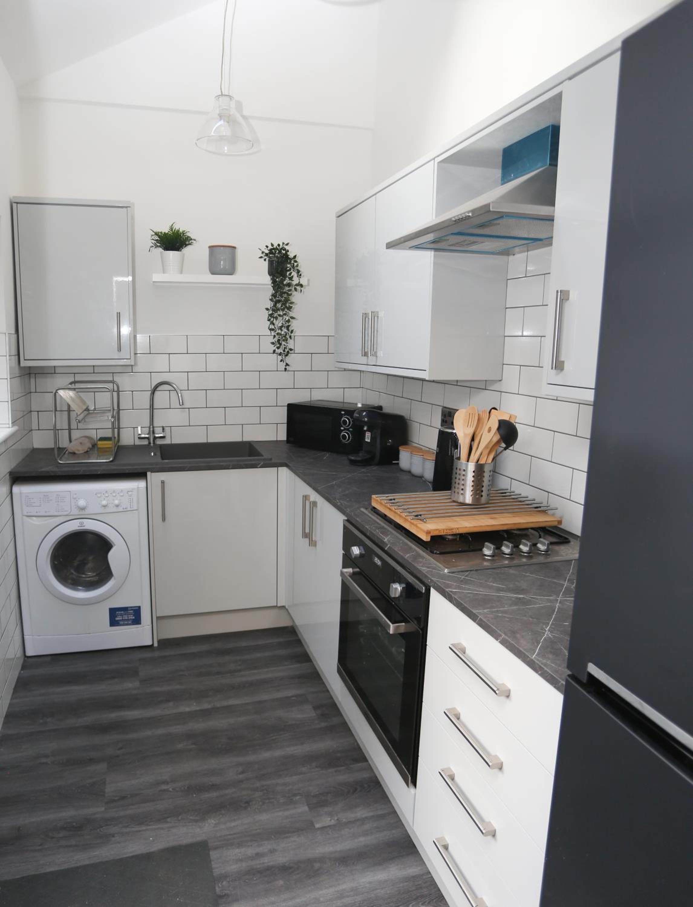 Apartment - Photo 2