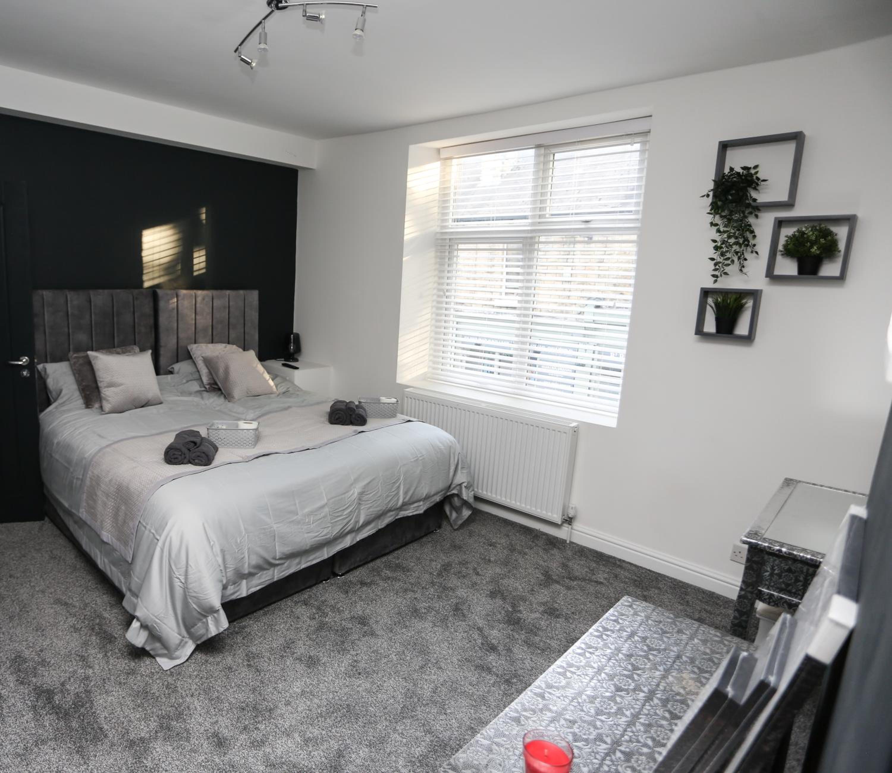 Apartment - Photo 1