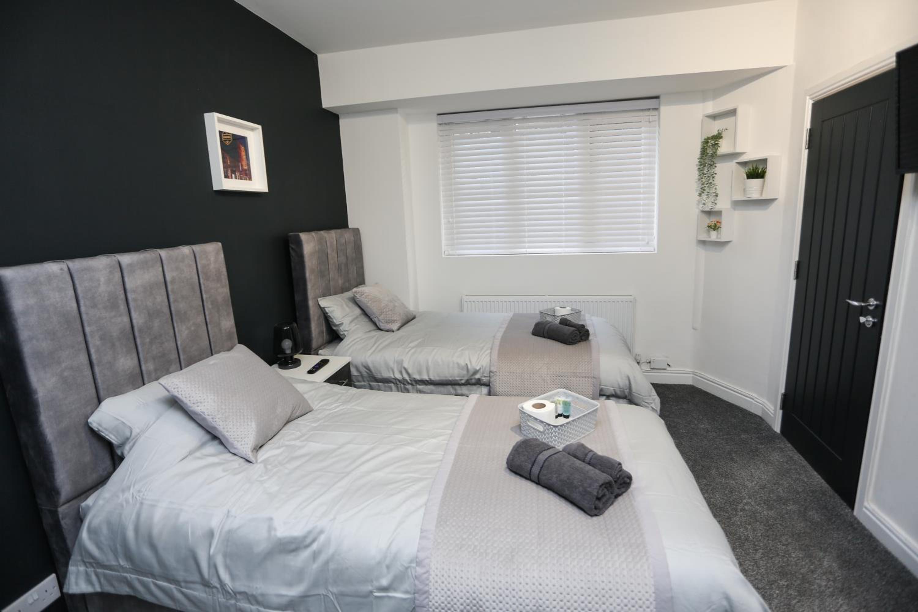 Apartment - Photo 12