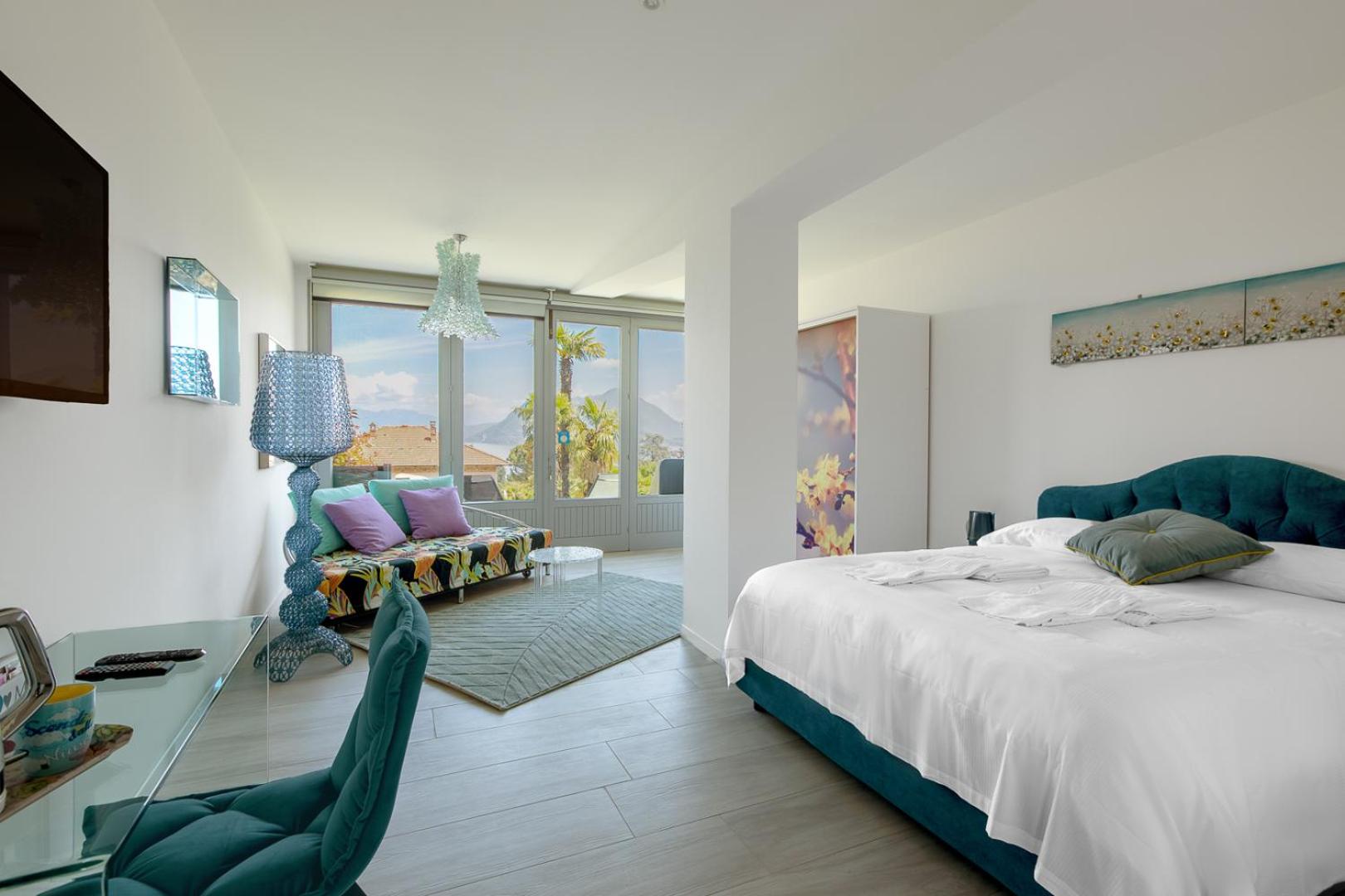 Suite with Lake View photo 3