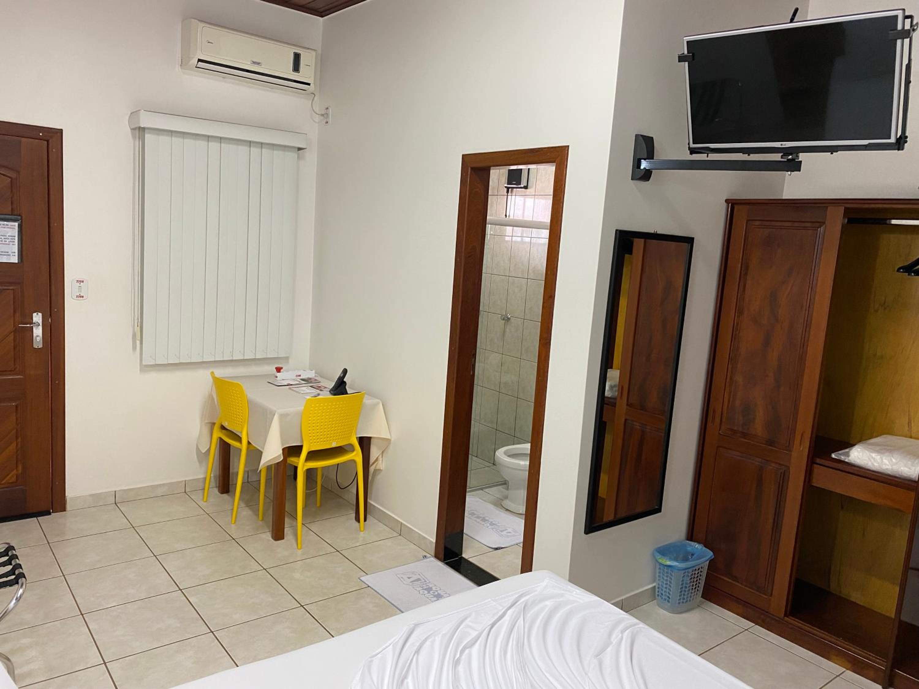 Apartment photo 3