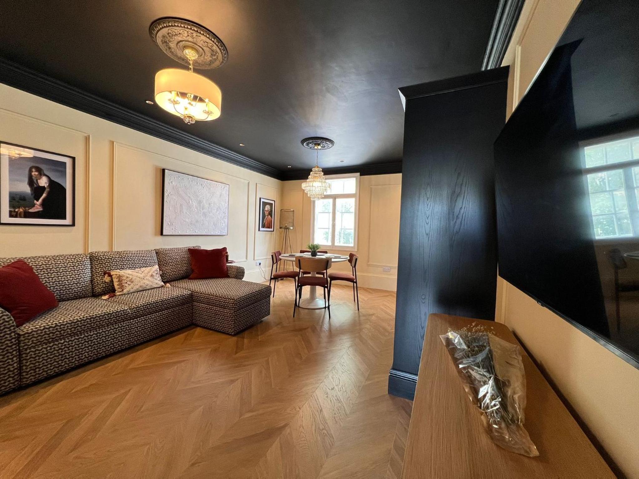 Two-Bedroom Apartment photo 3