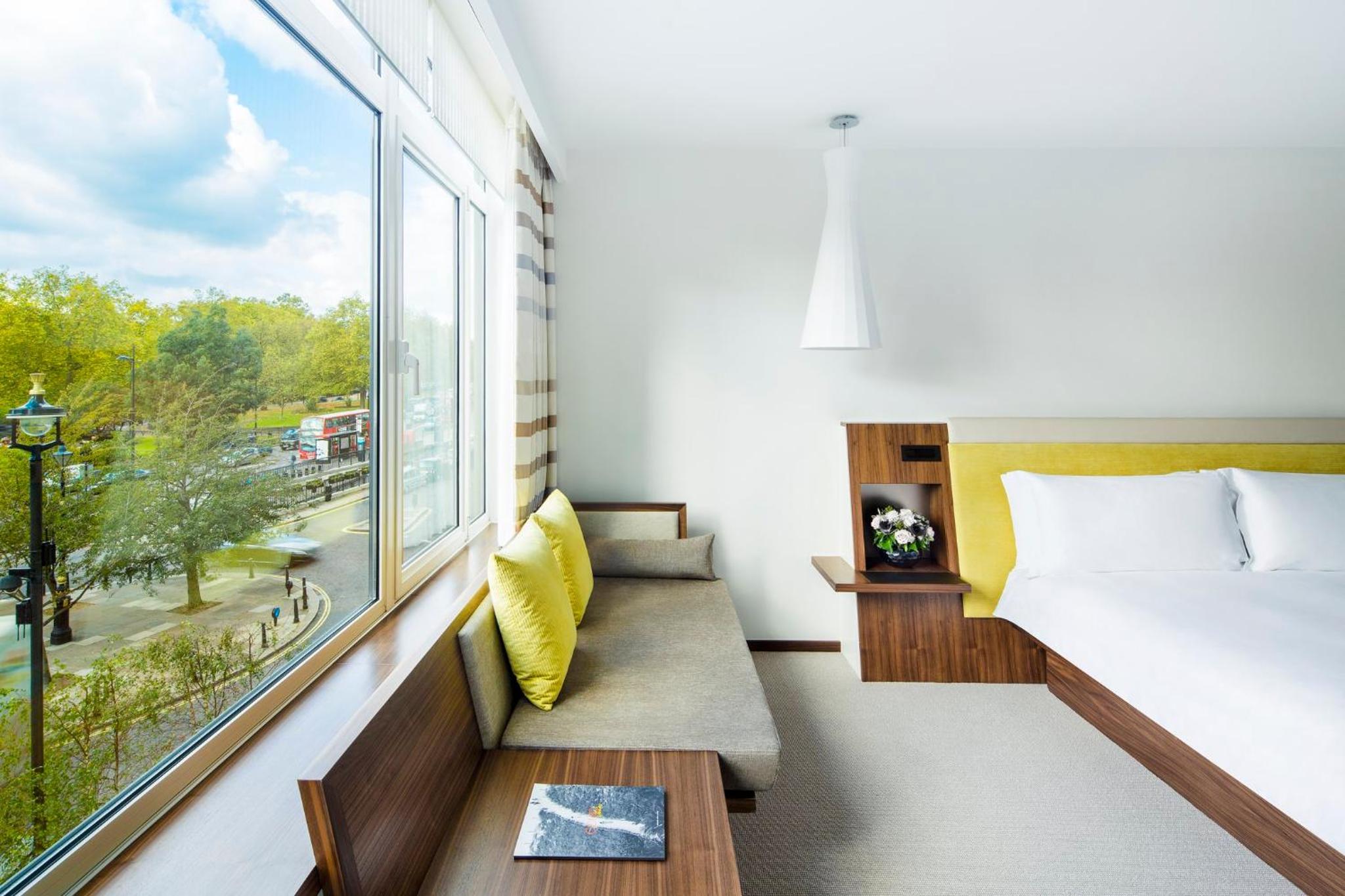 Superior Metropolitan Park Double Room
