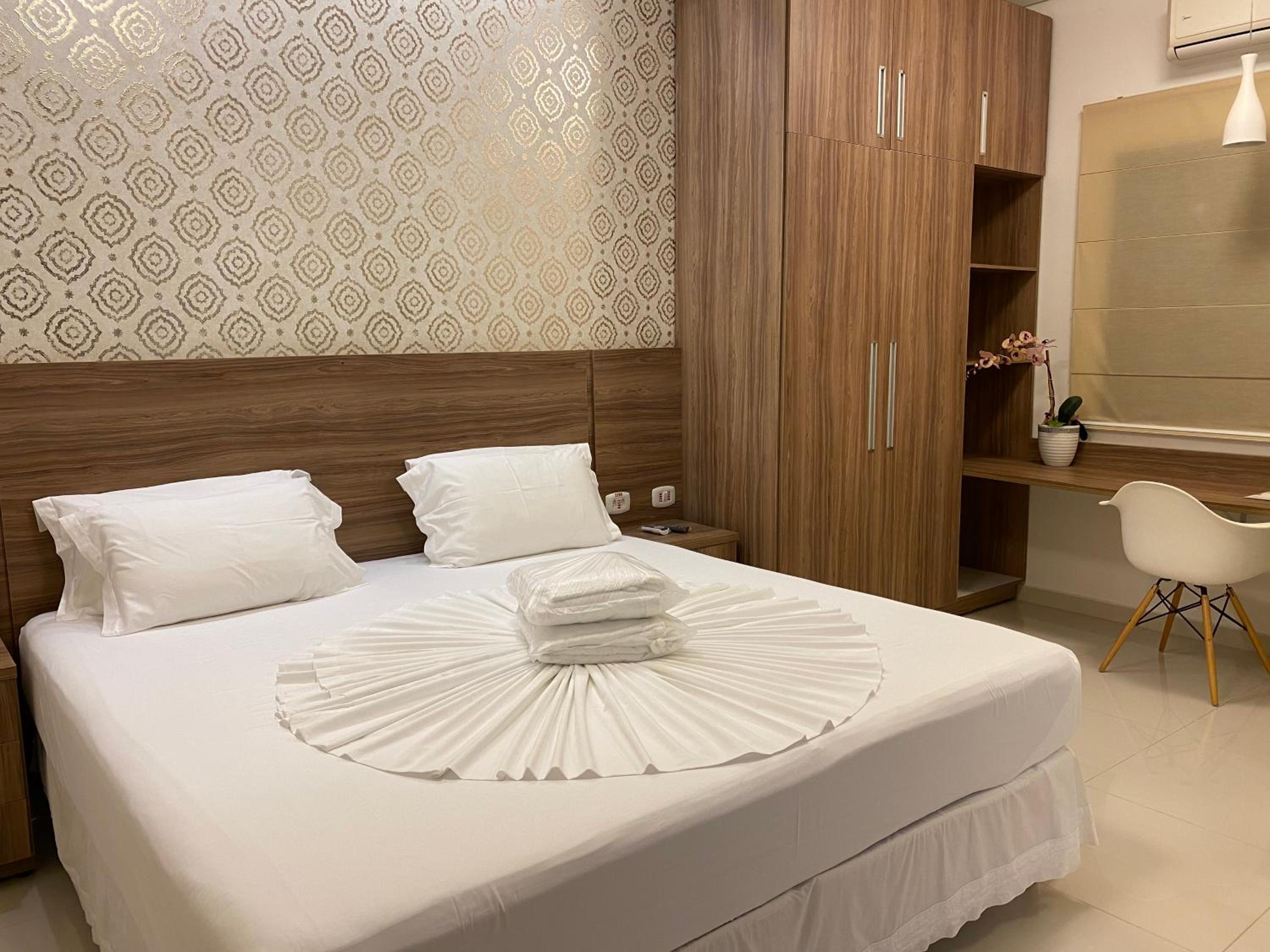 King Suite With Spa Bath photo 1