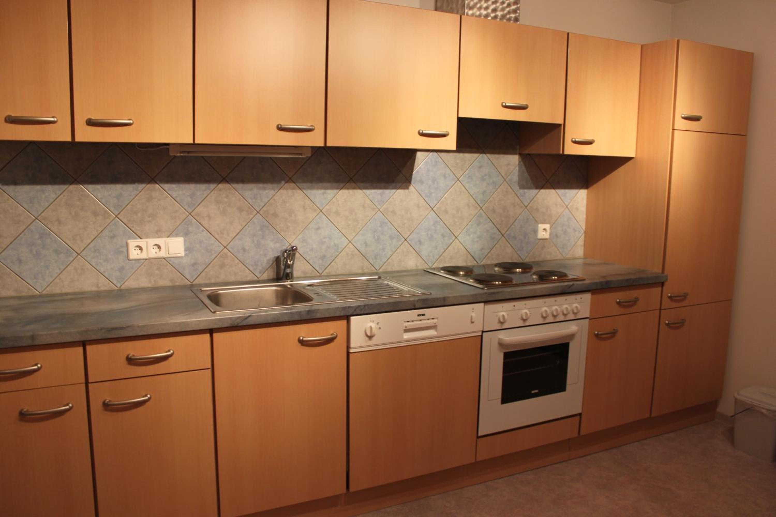 Two-Bedroom Apartment (4-6 Adults) photo 2