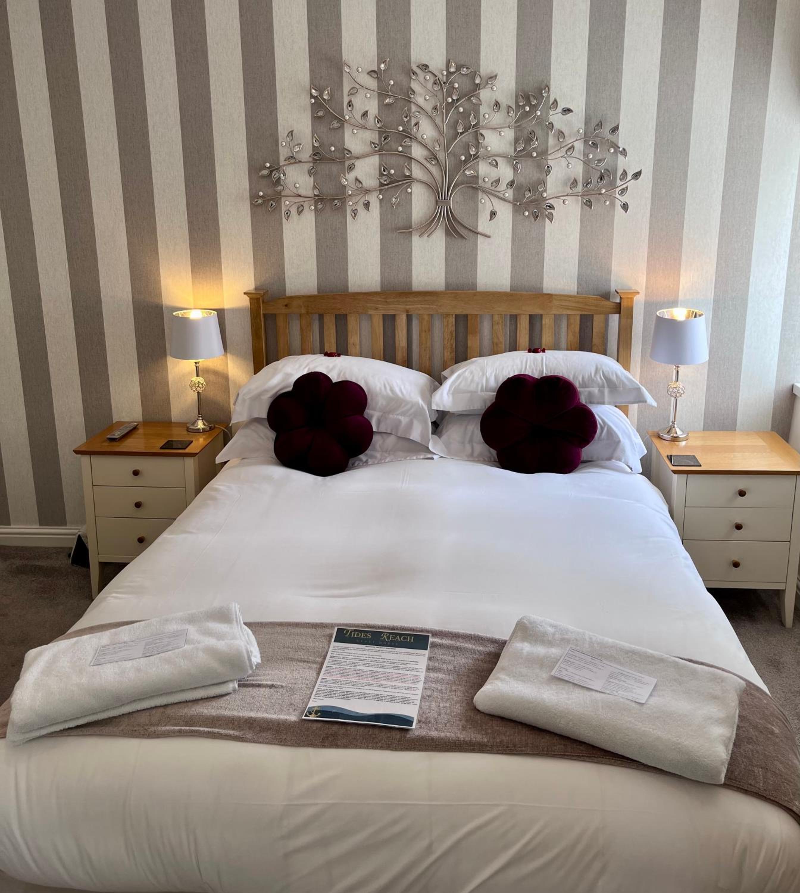 Deluxe Double Room photo 2