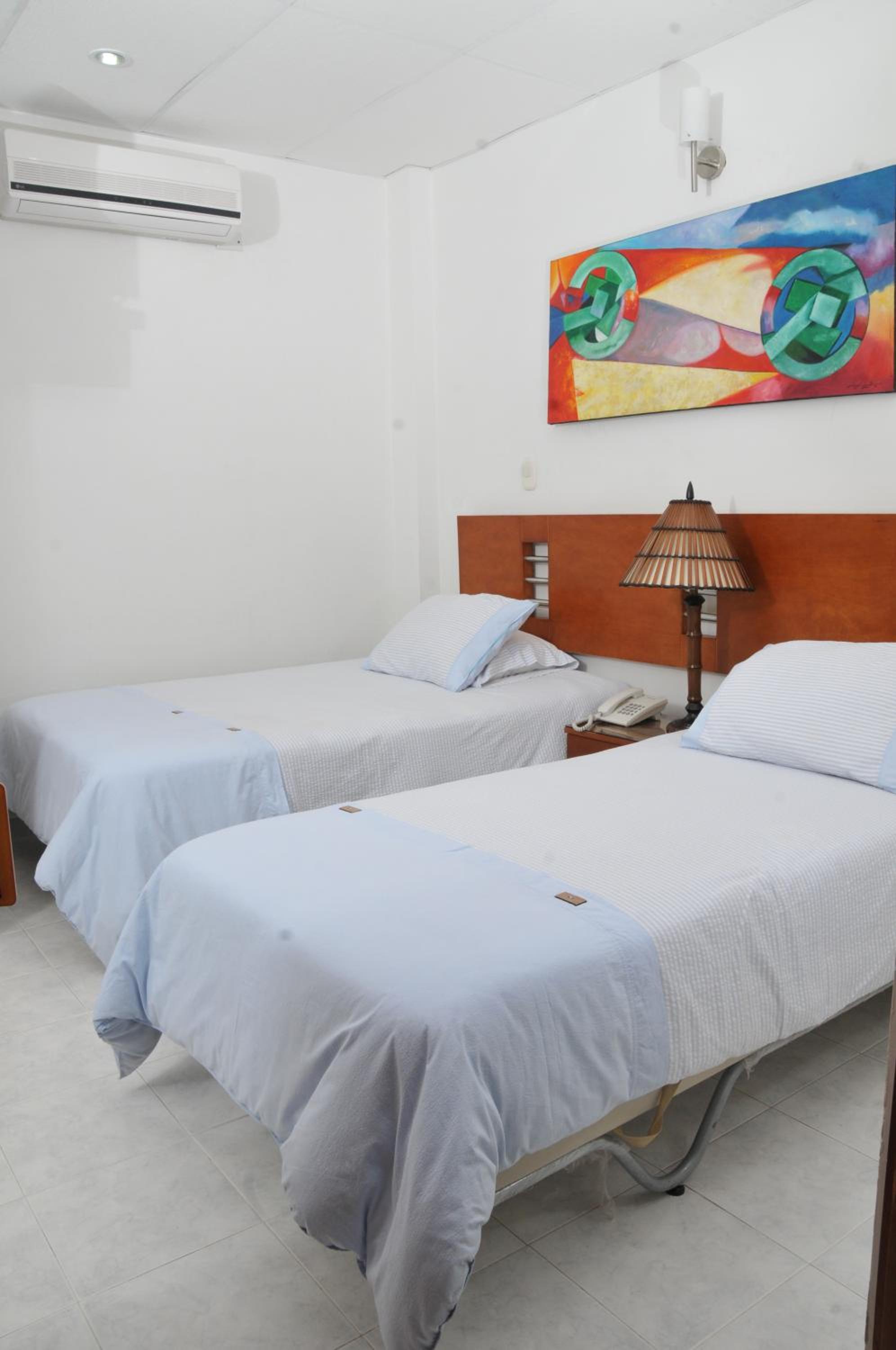 Double or Twin Room photo 1