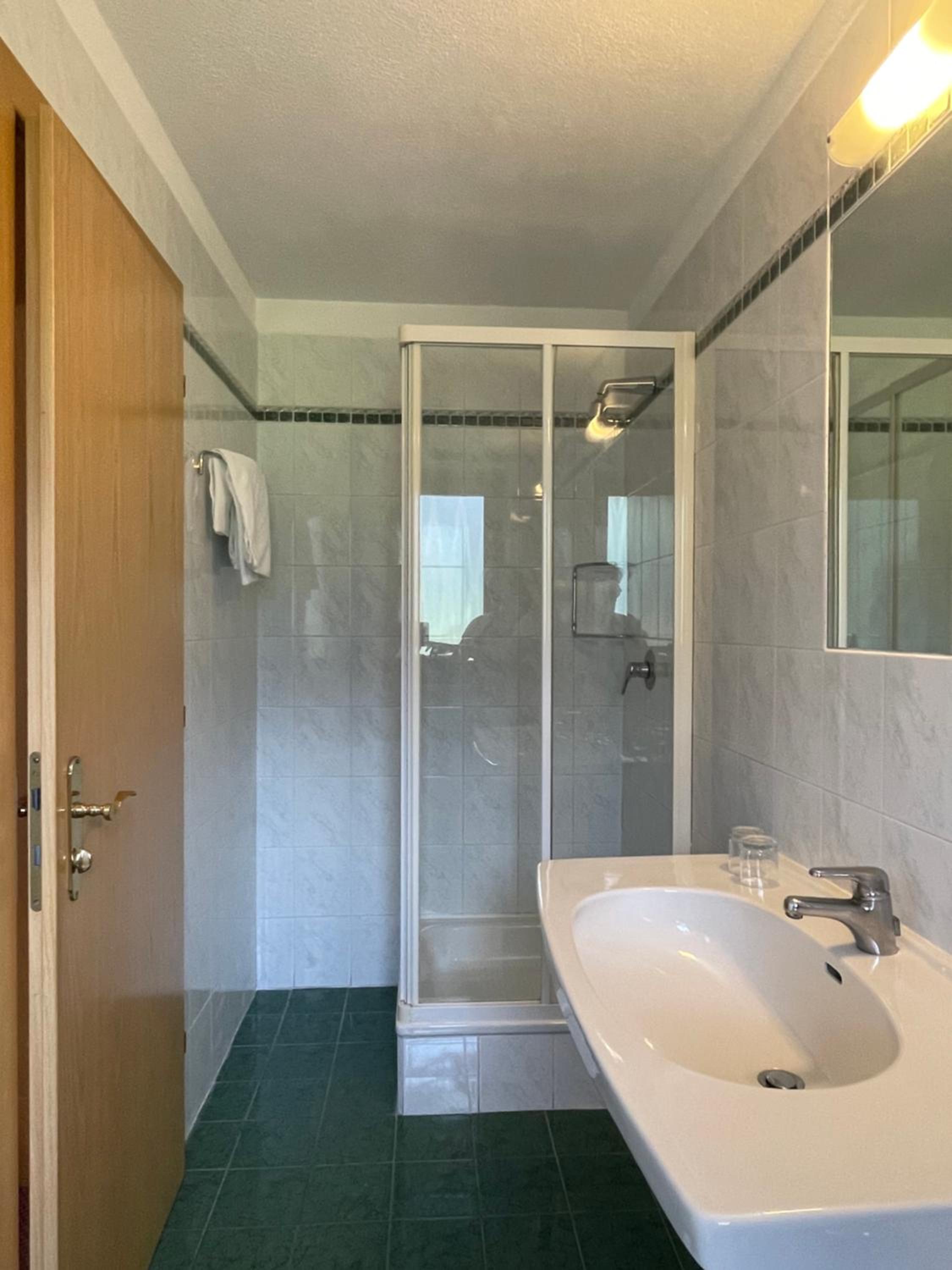 Double Room - Photo 9