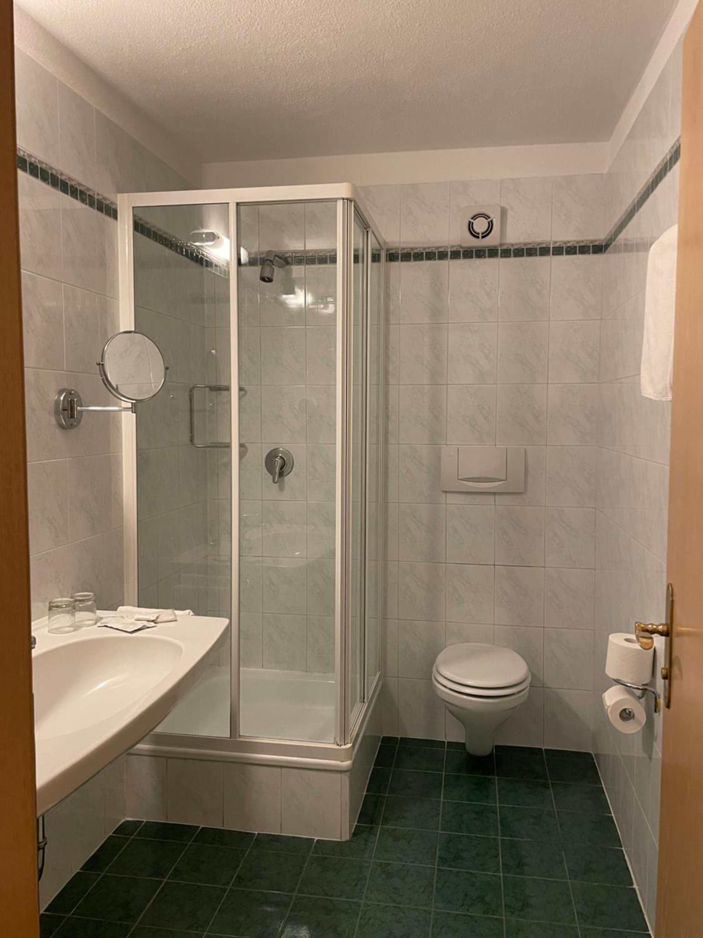 Double Room - Photo 3