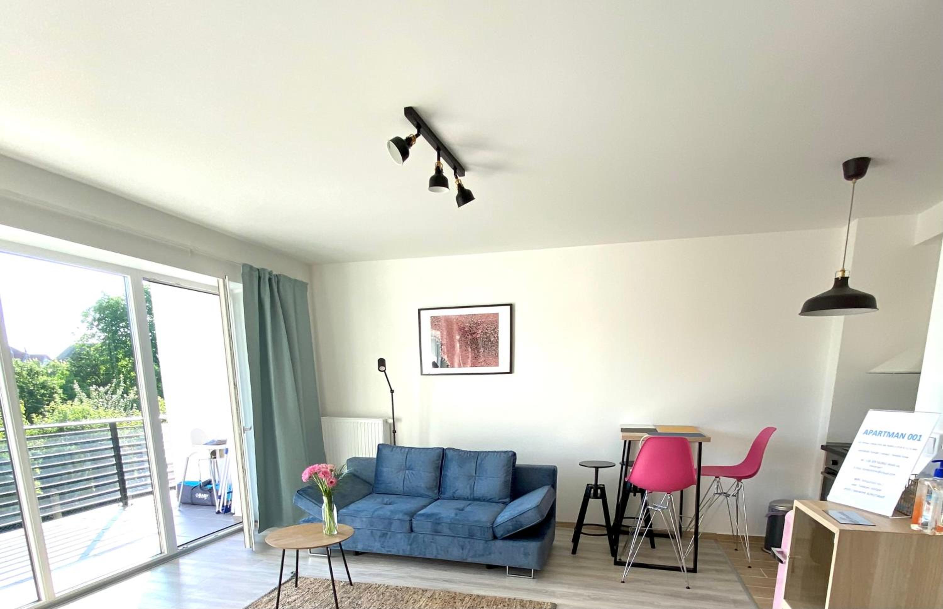One-Bedroom Apartment photo 1