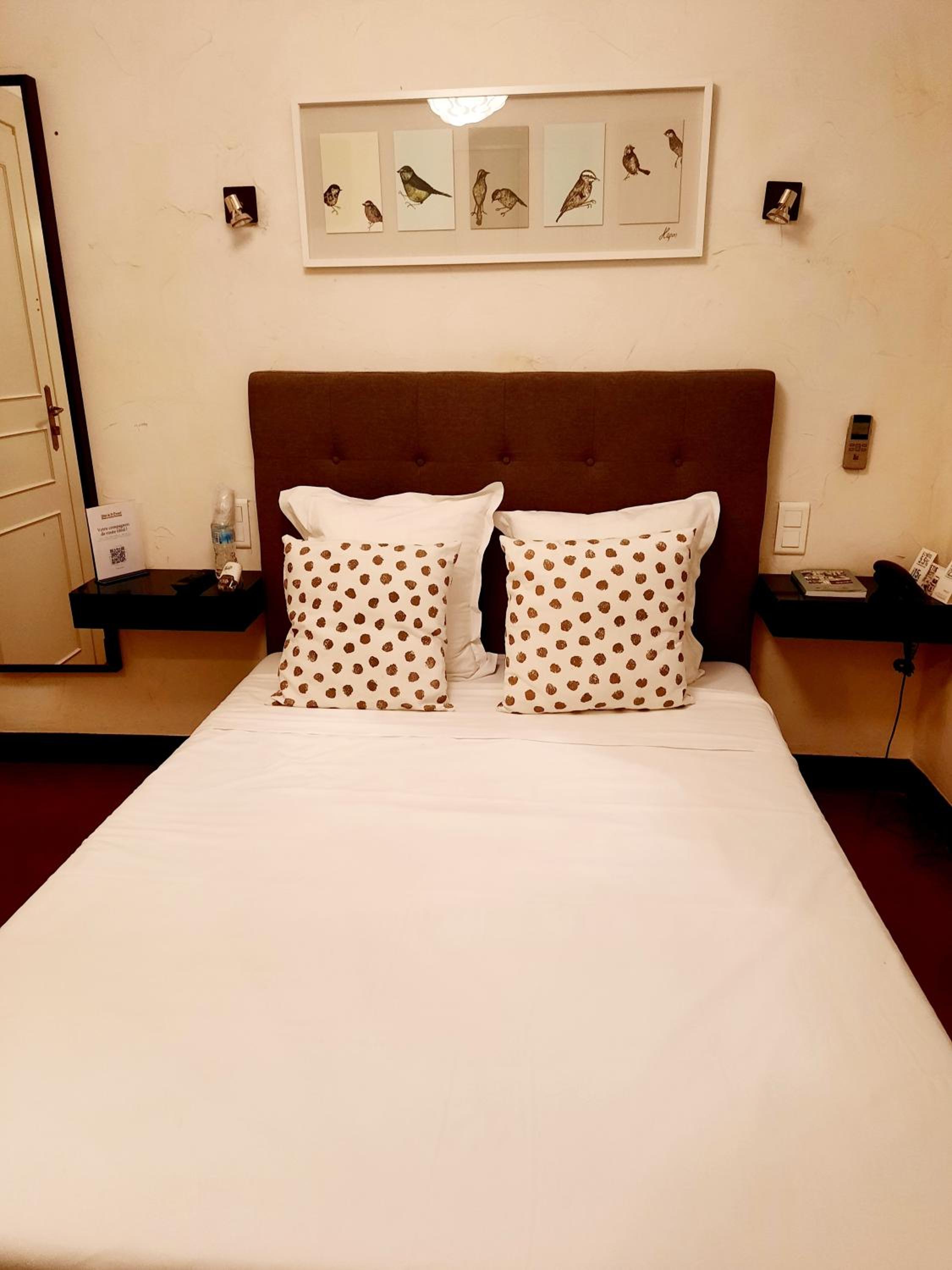 Small Single Room photo 2