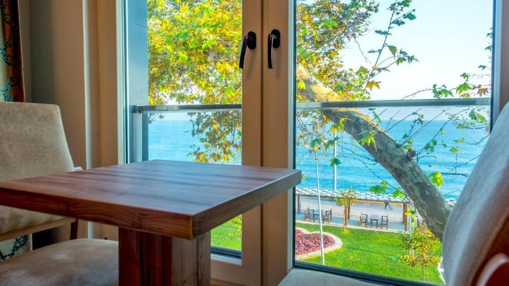 Double Room with Sea View photo 2