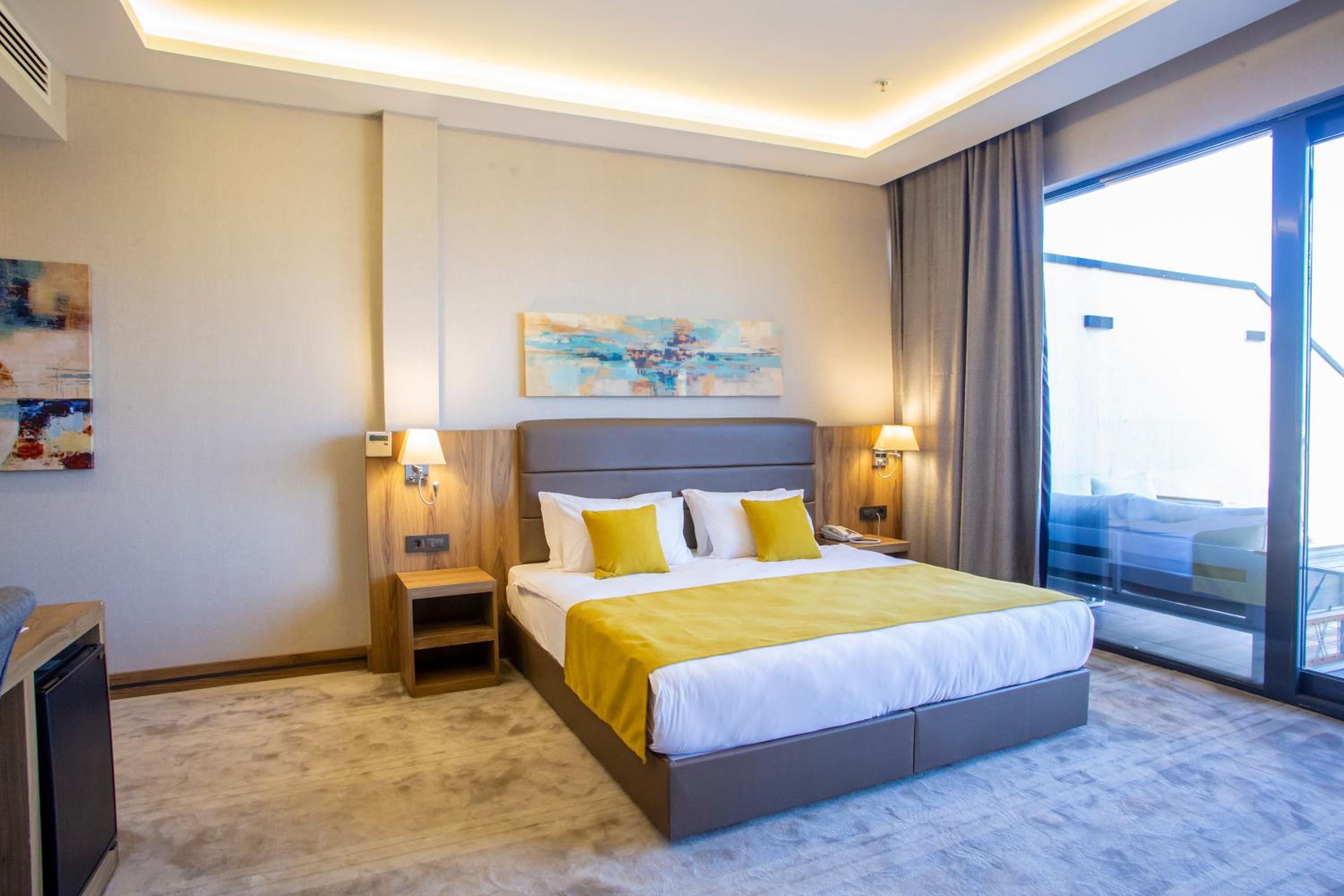 Suite with Terrace - Photo 1