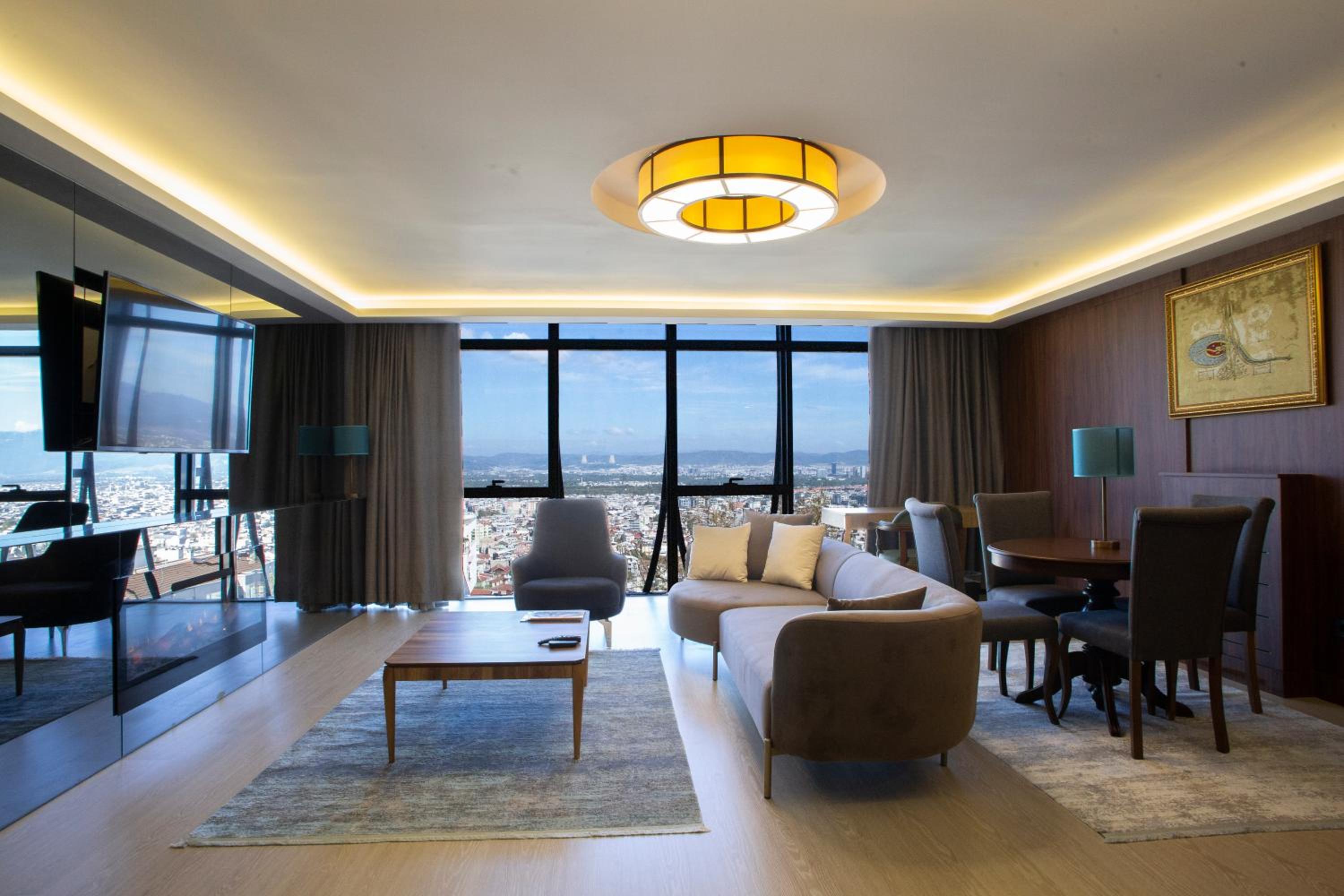 King Suite - Photo 8