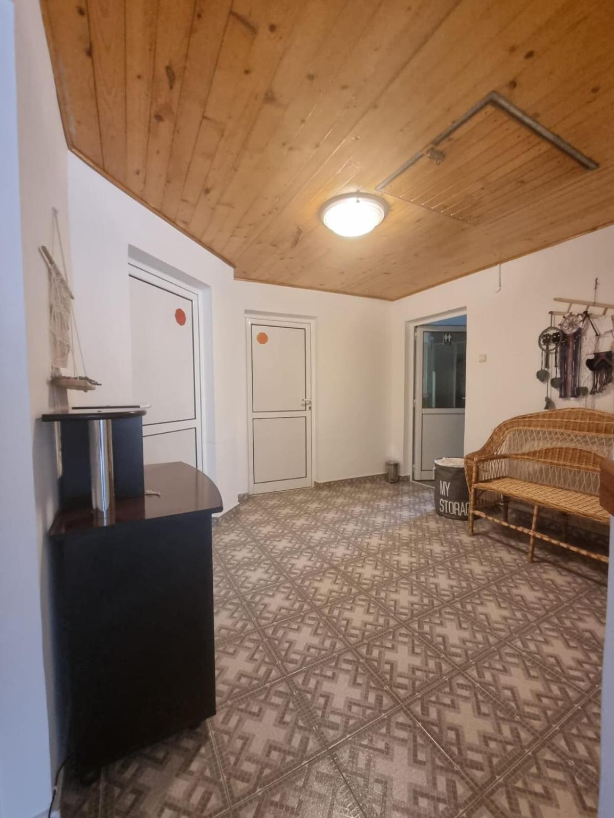 Villa photo 2