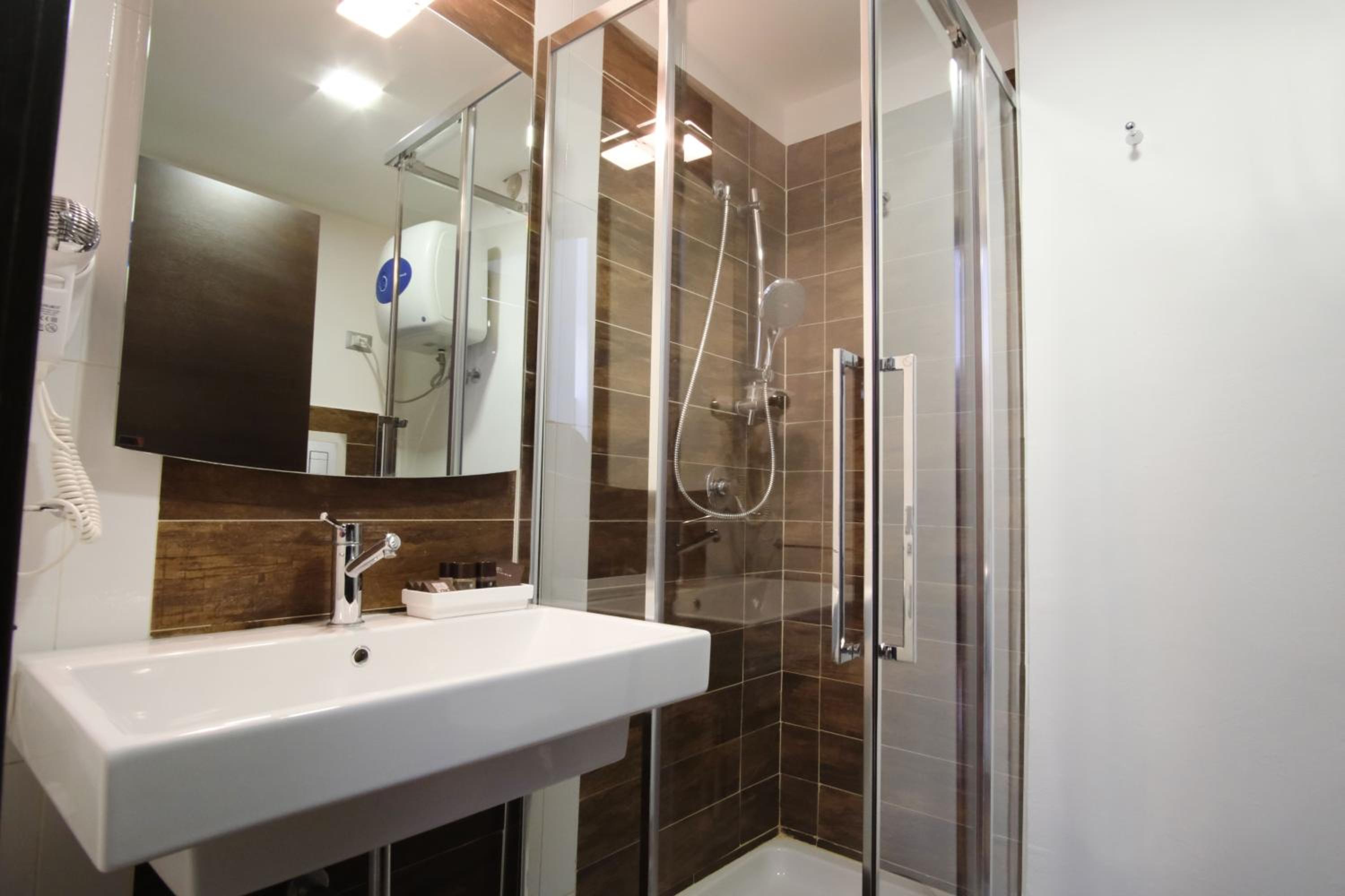 Superior Apartment - Photo 2