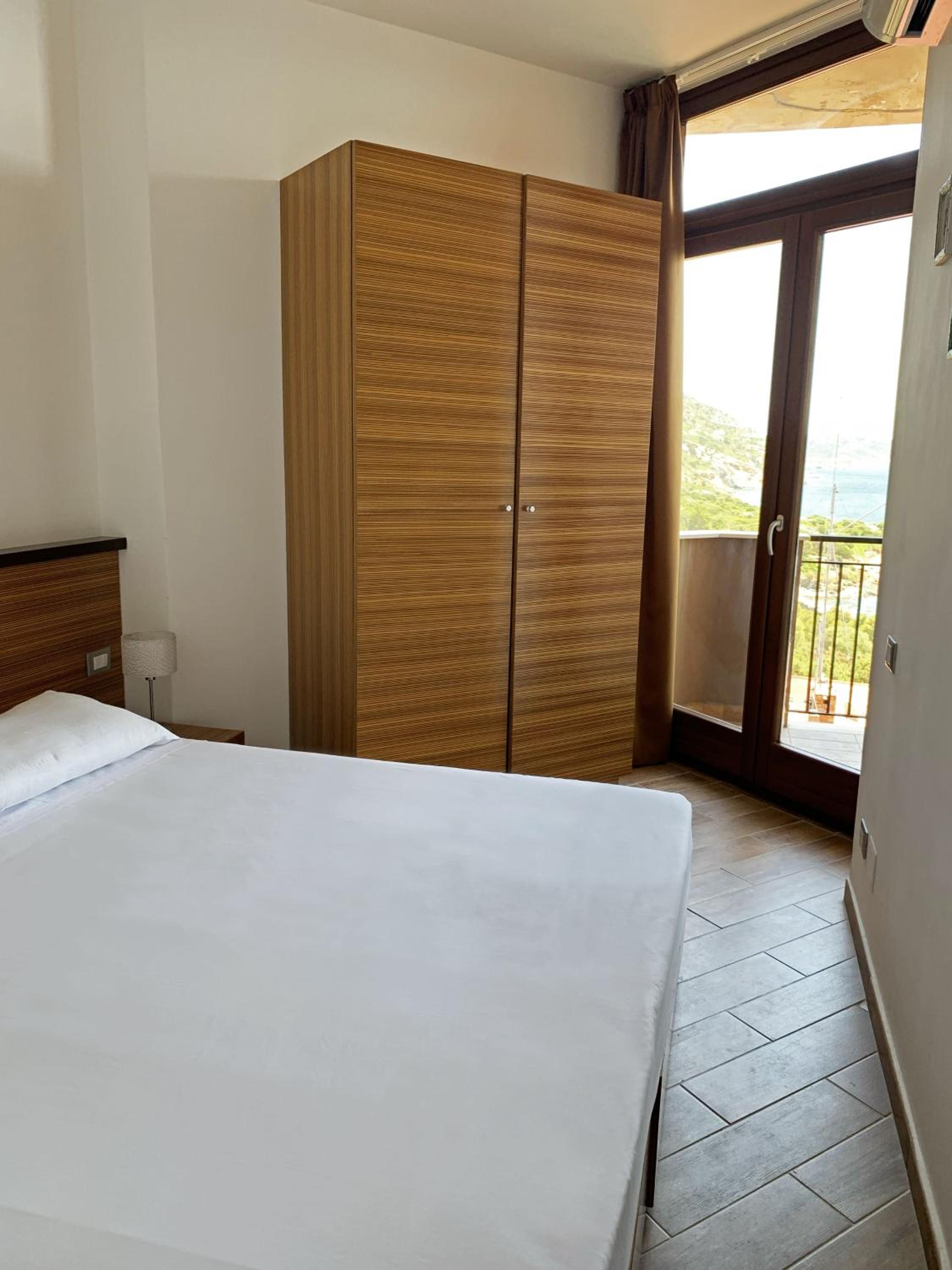 Standard Apartment - Photo 5