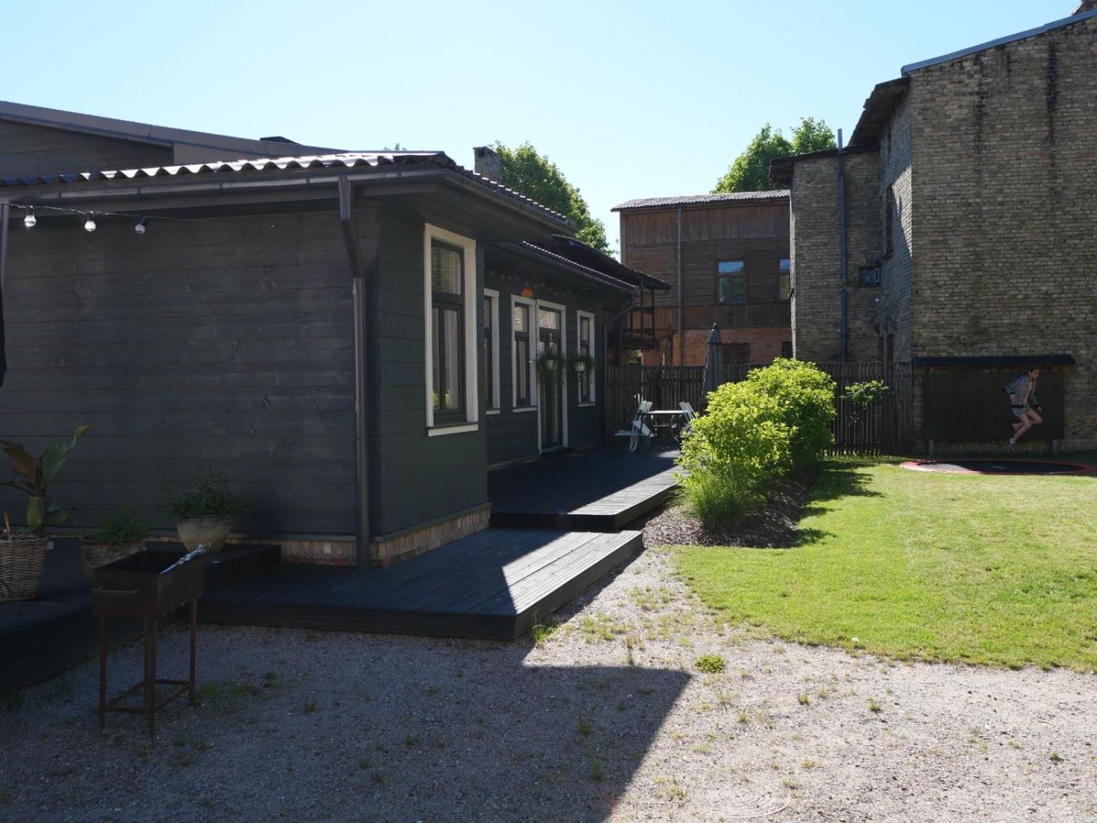 Two-Bedroom House - Photo 1