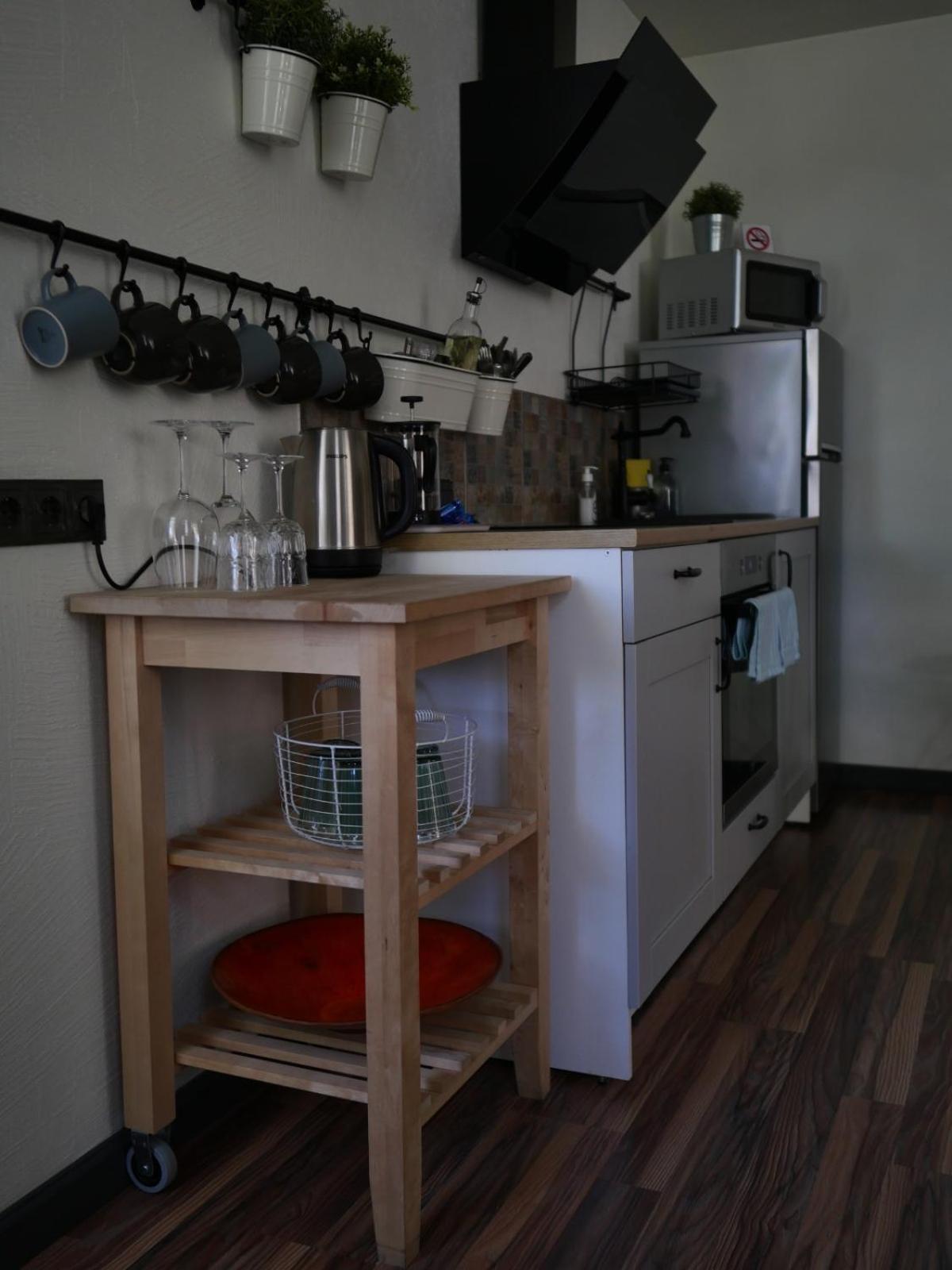 Two-Bedroom House - Photo 8