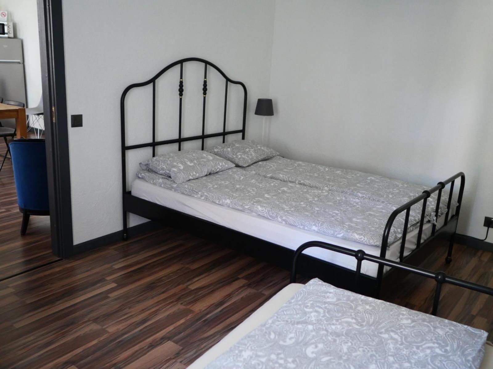 Two-Bedroom House - Photo 11