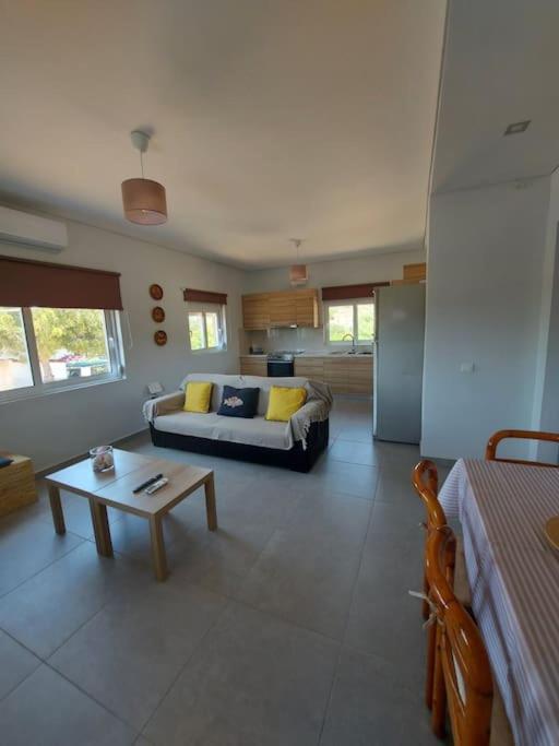 Two-Bedroom House photo 2