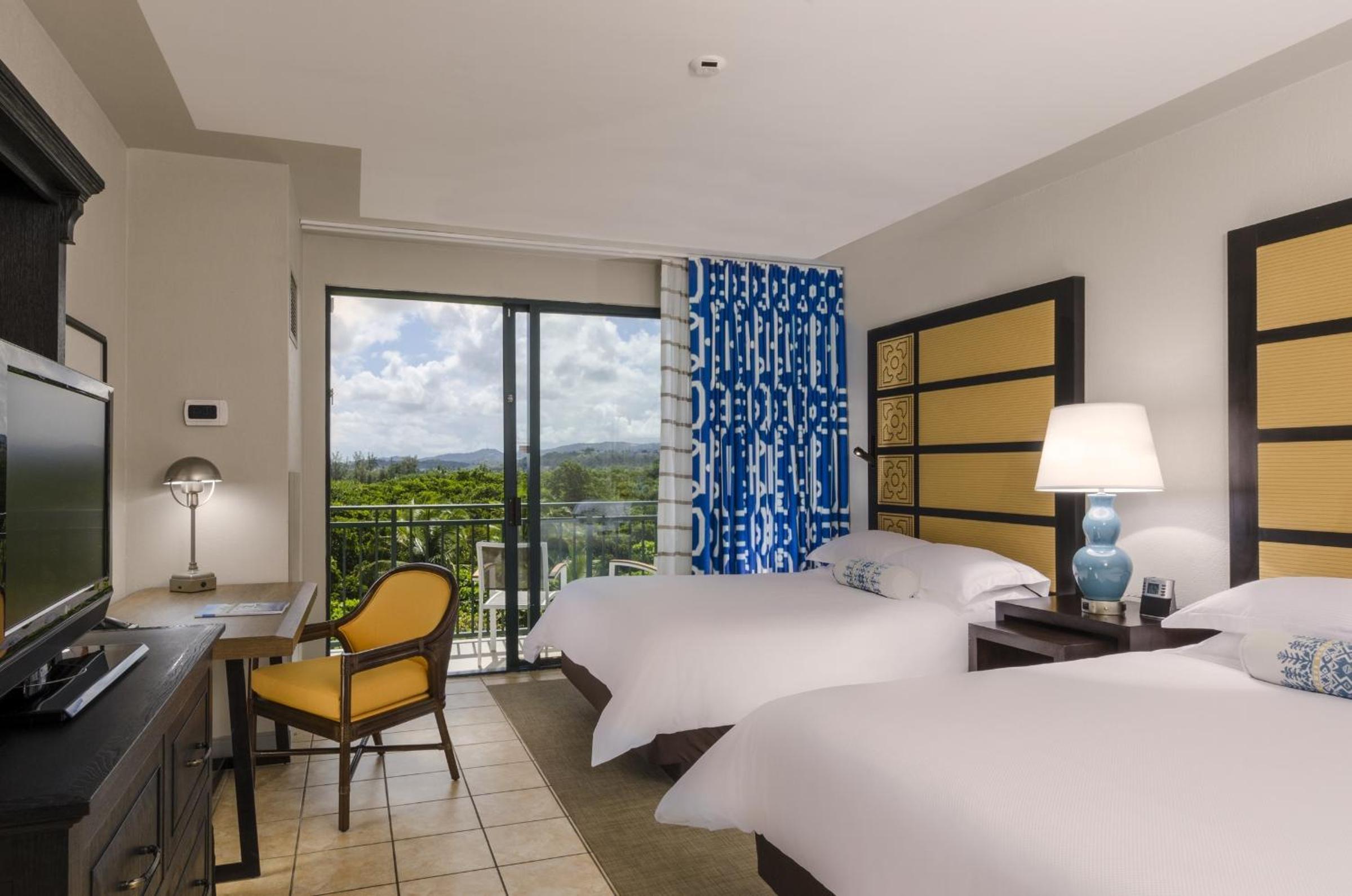 Queen Room With One Queen Bed (non Smoking)