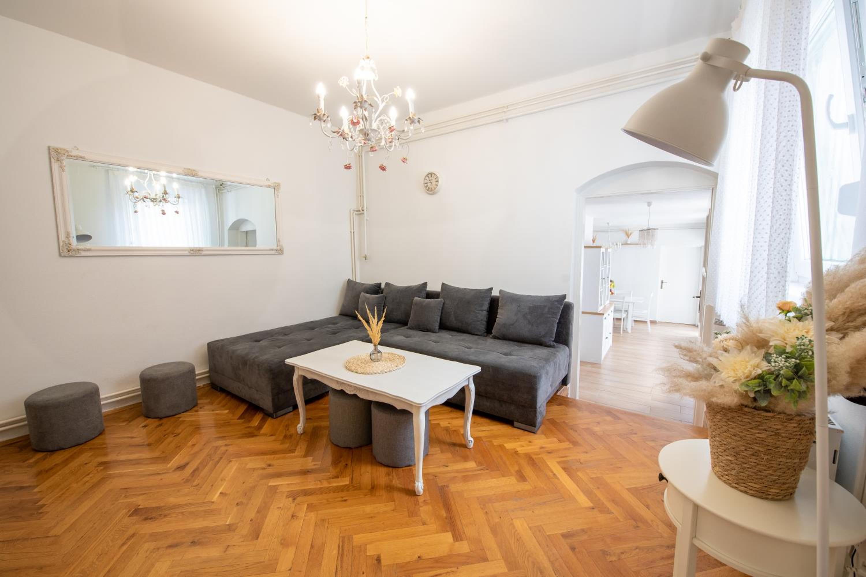 Four-Bedroom House - Photo 2