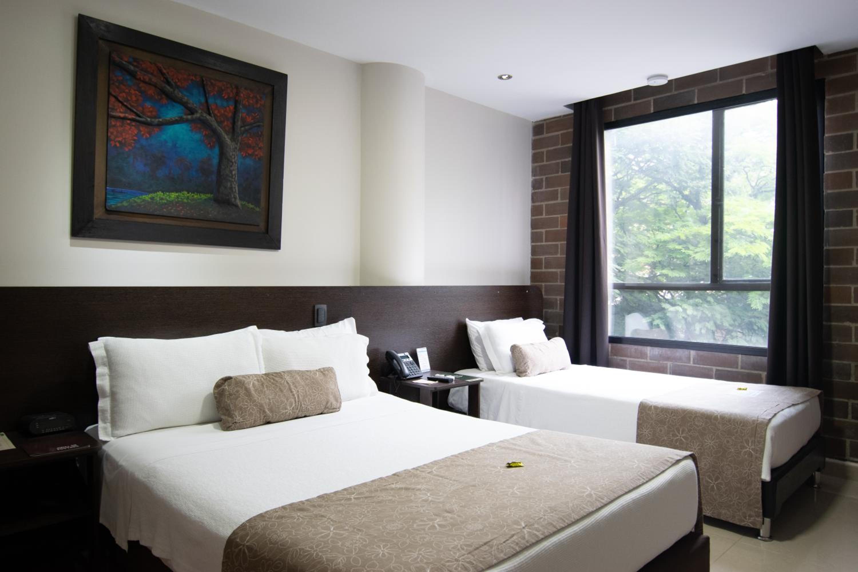 Standard Twin Room photo 3