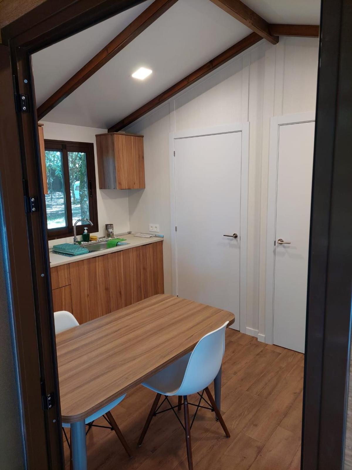Two-Bedroom Bungalow - Photo 10