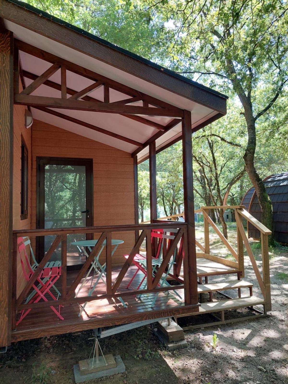 Two-Bedroom Bungalow - Photo 9