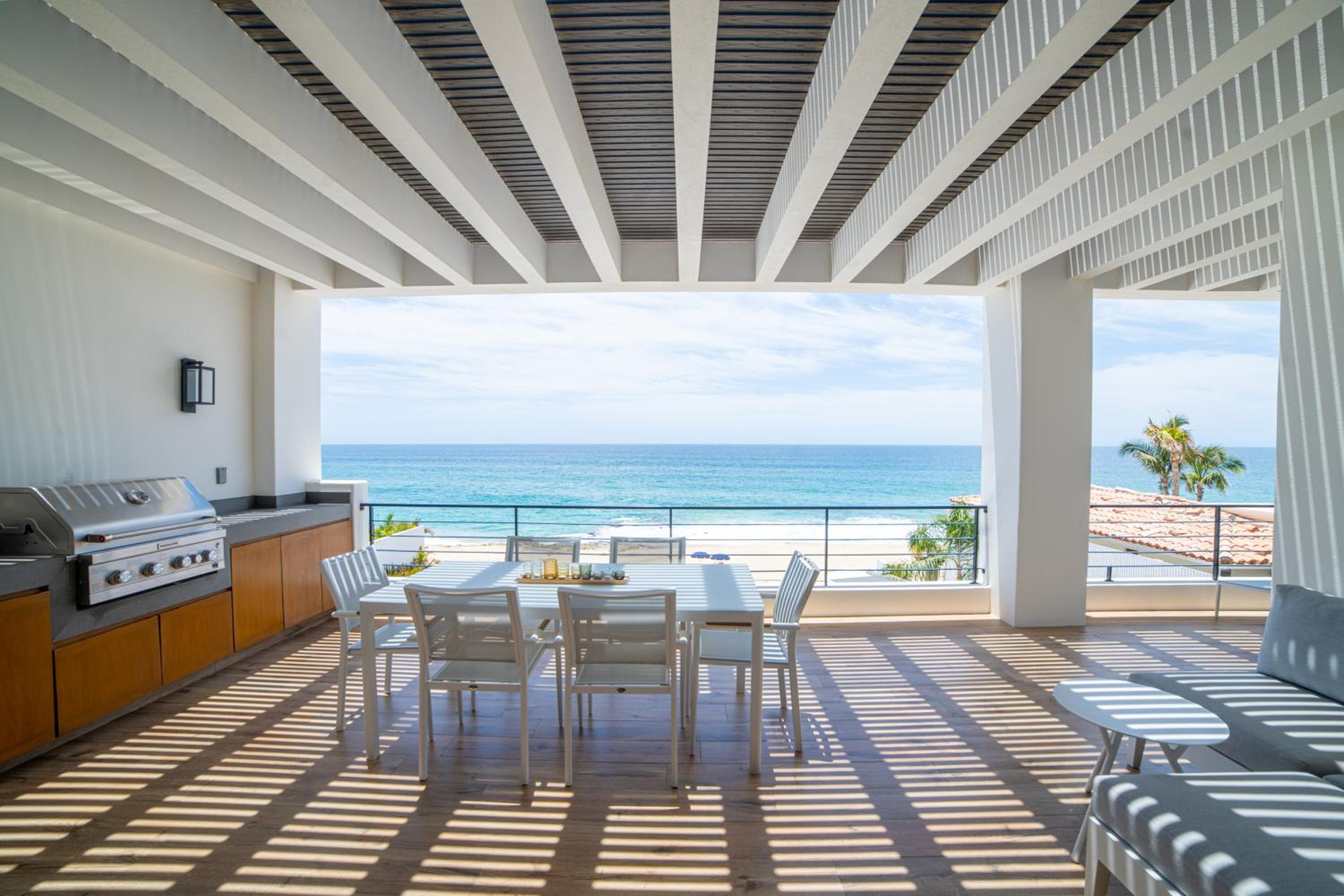 Apartment with Sea View photo 3