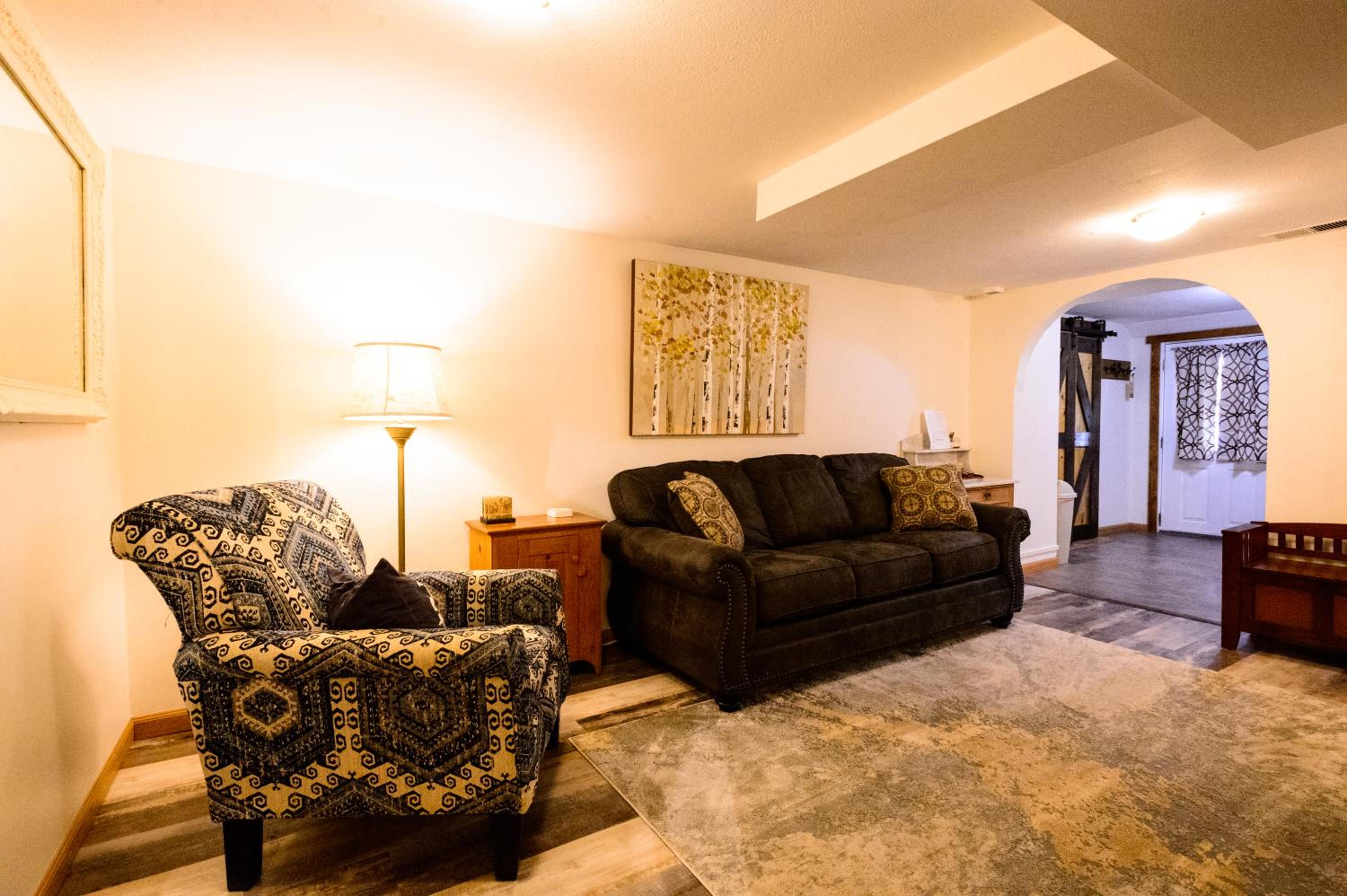 Deluxe Family Suite - No Pets