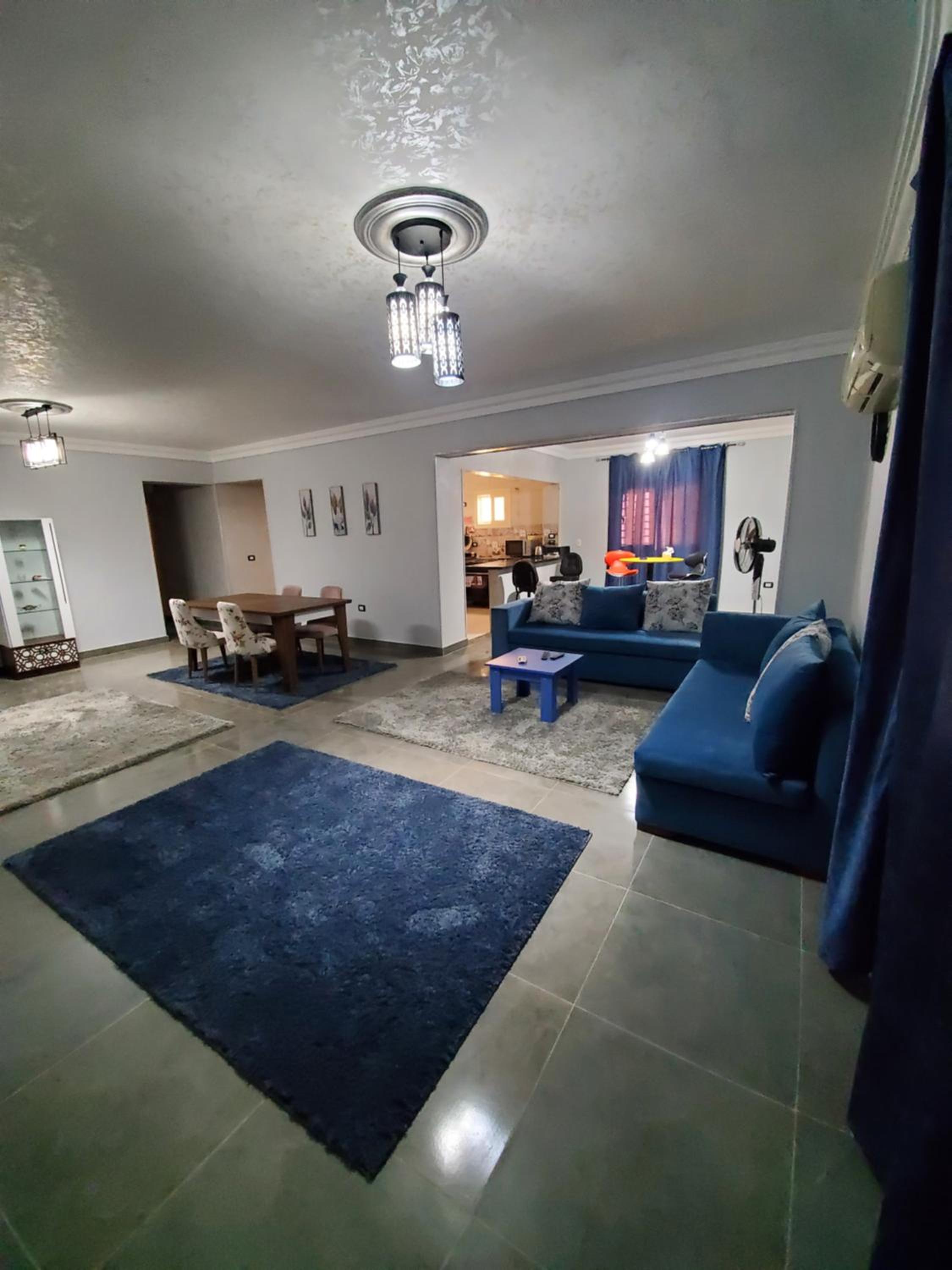 Three-Bedroom Apartment - Photo 17