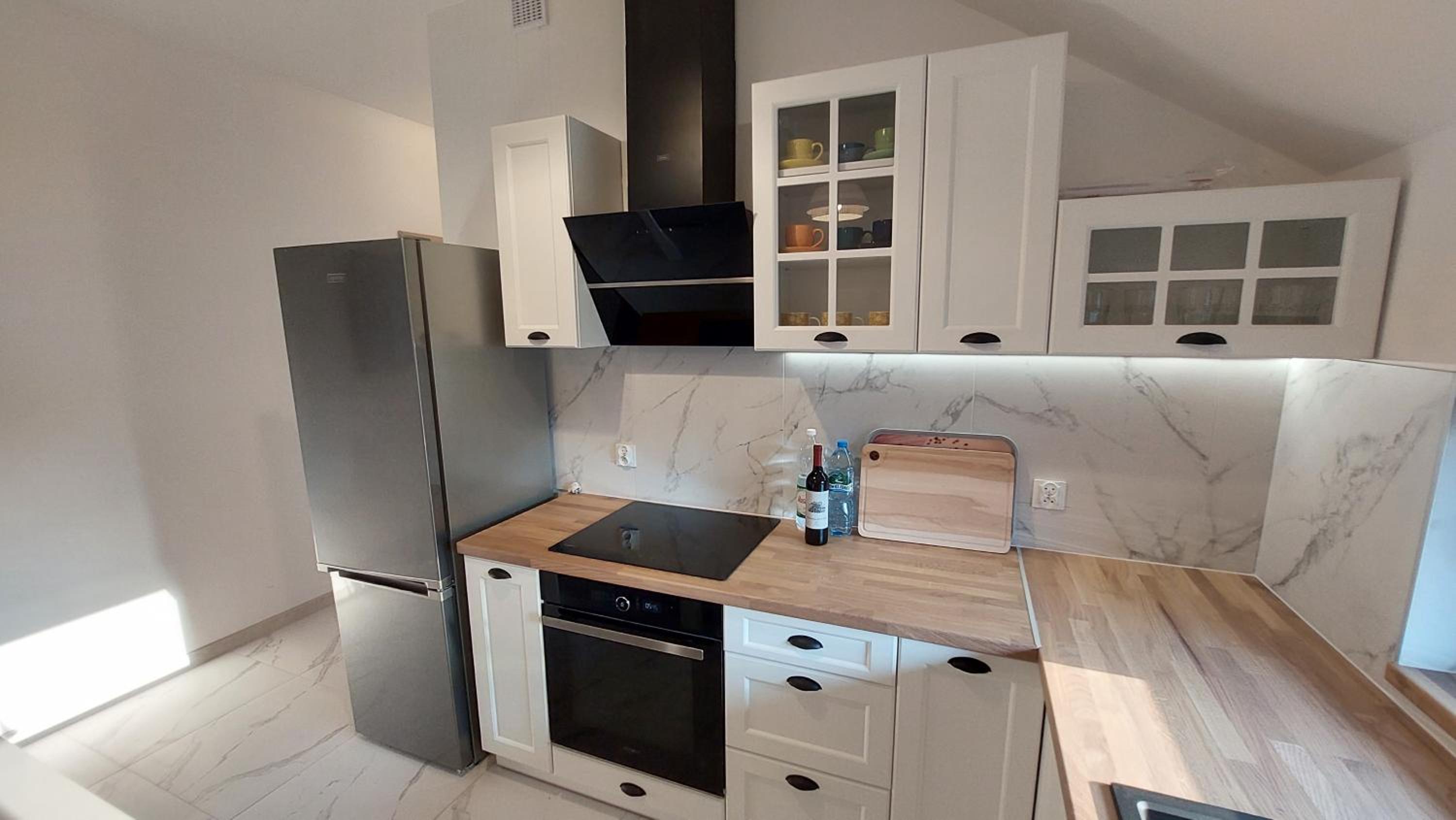 Two-Bedroom Apartment - Photo 4