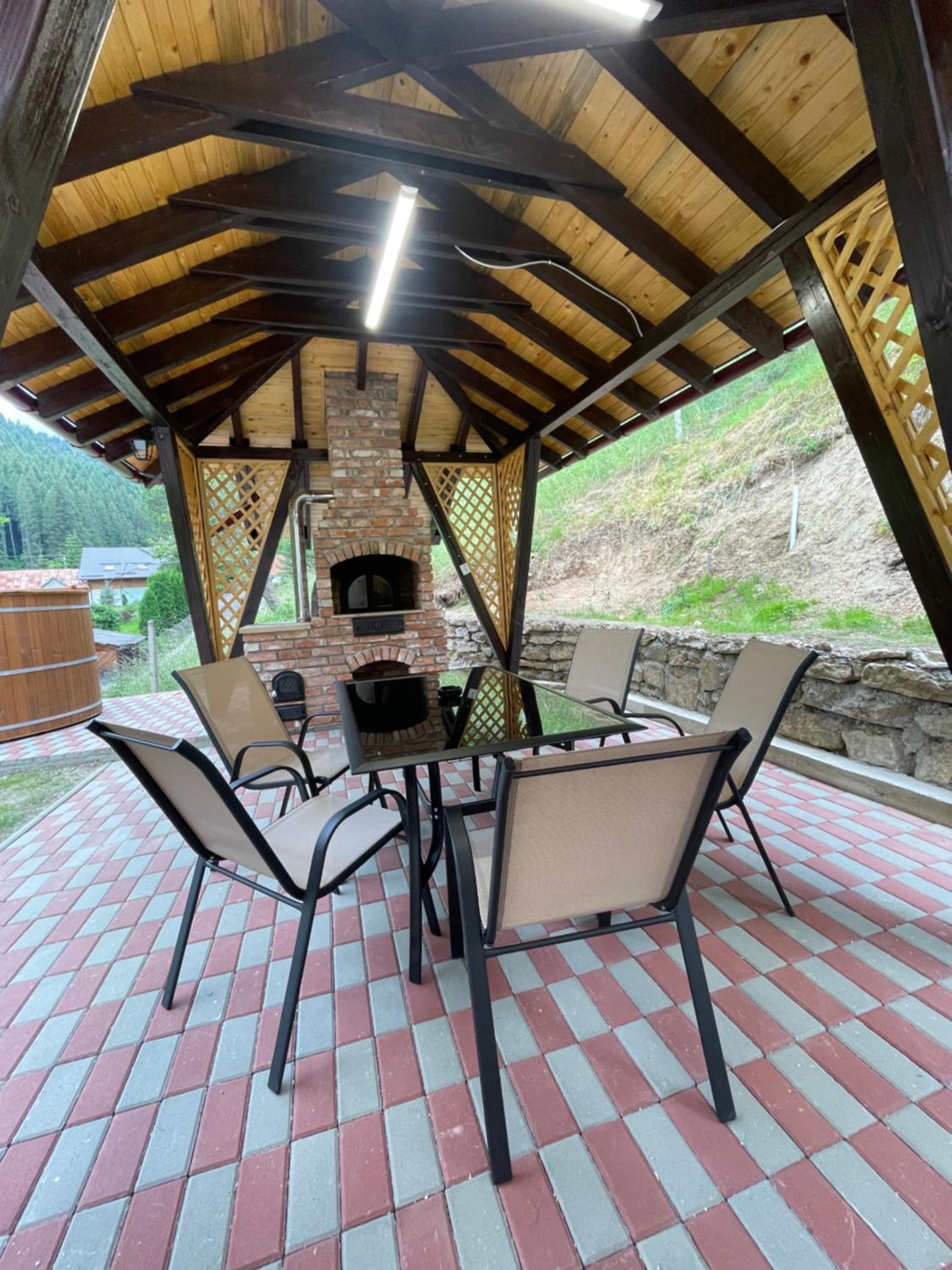 One-Bedroom Villa - Photo 3