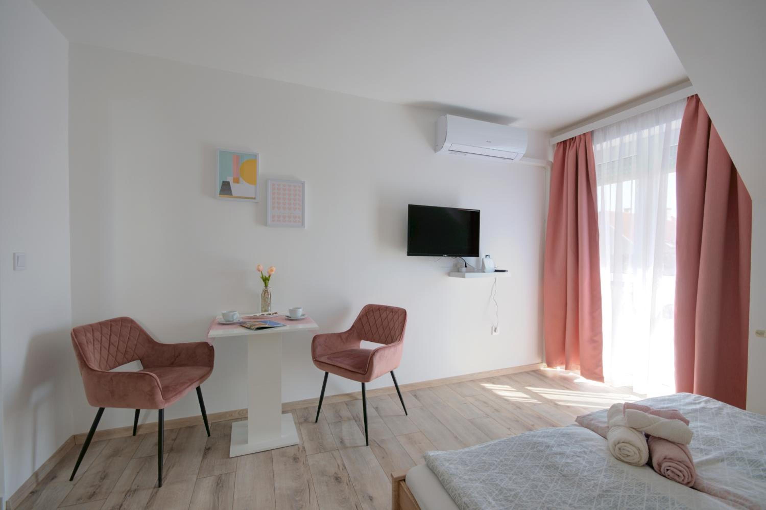 Standard Apartment