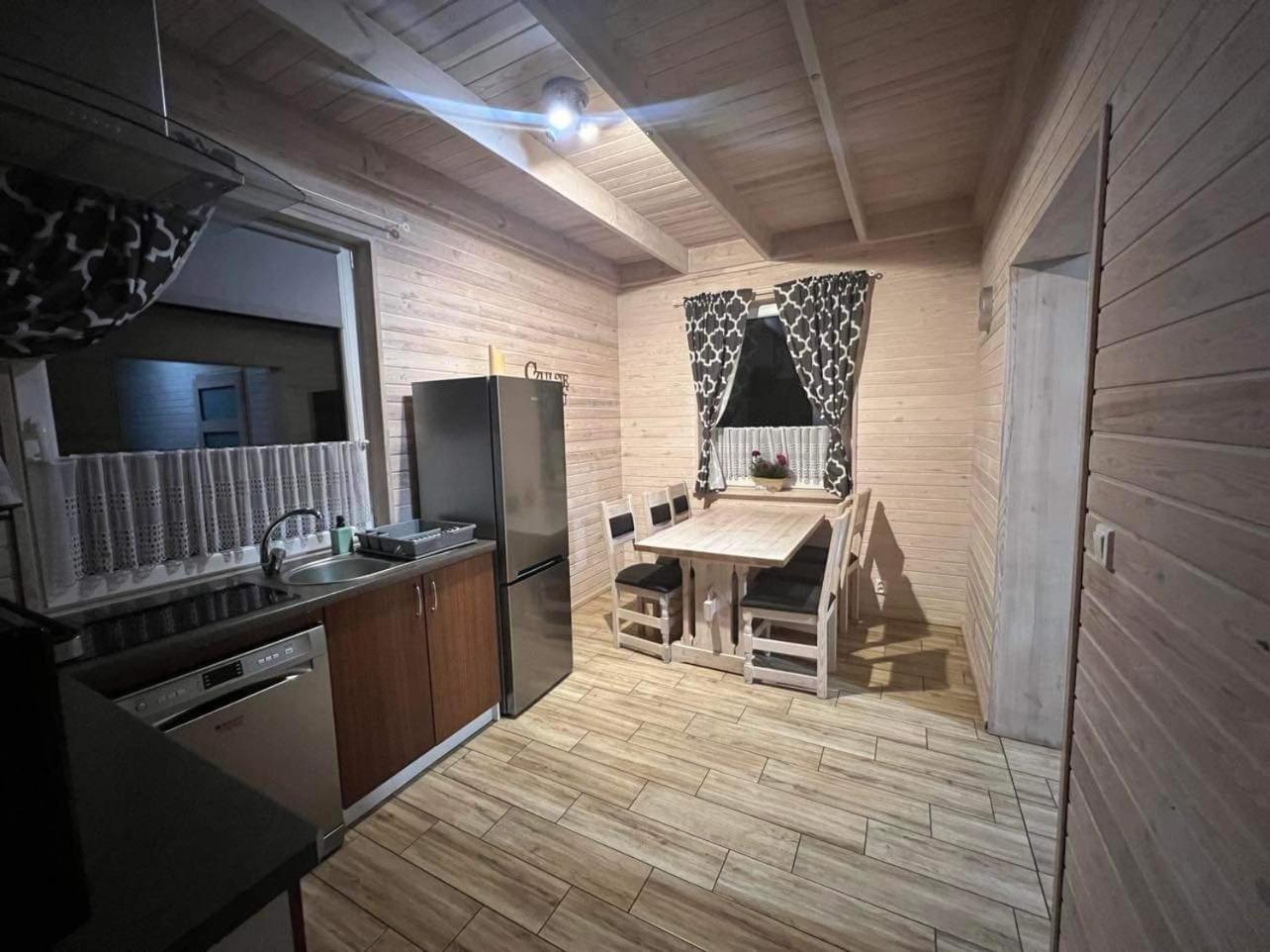 Three-Bedroom Chalet photo 3
