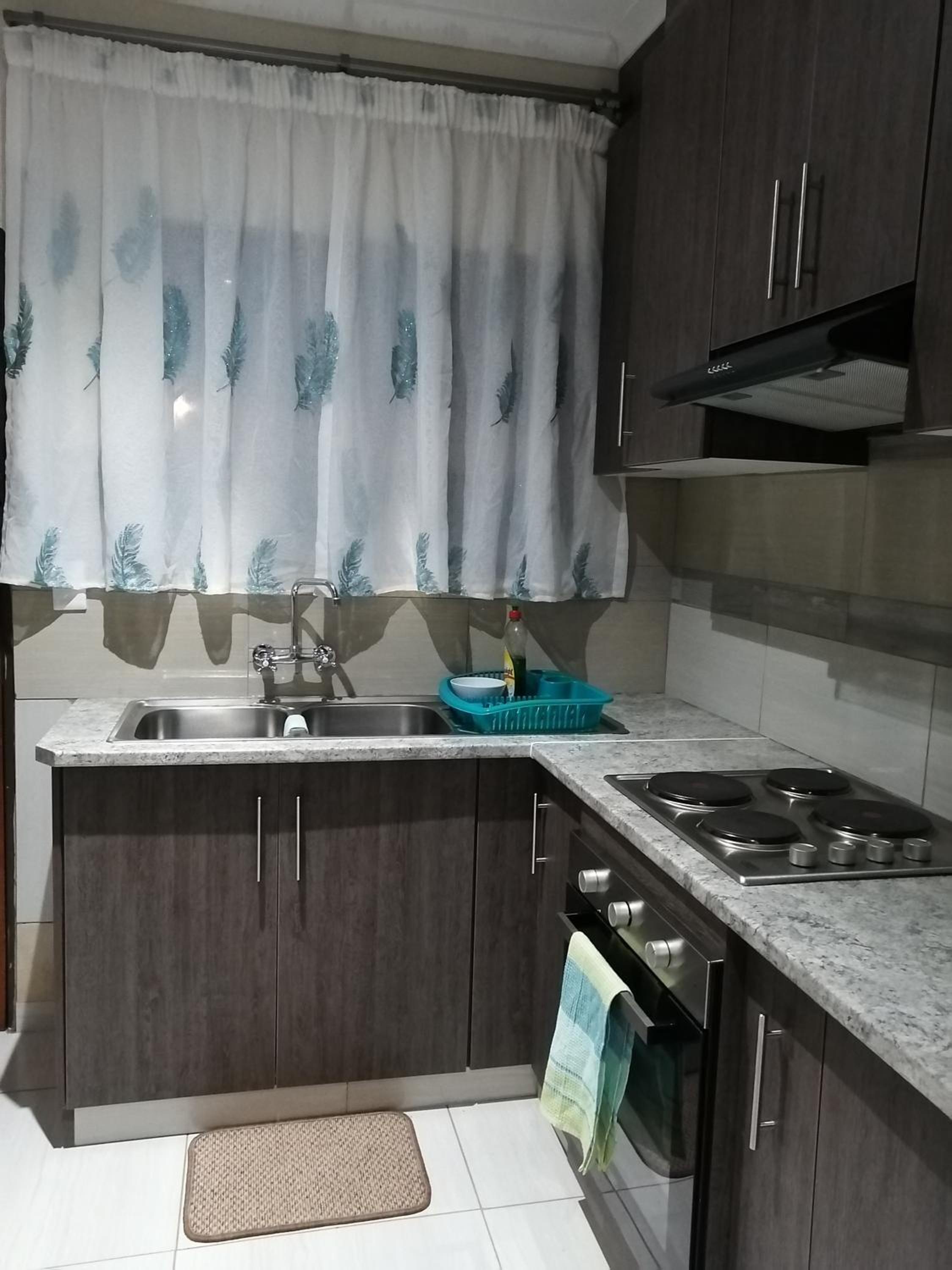 Two-Bedroom Apartment - Photo 11
