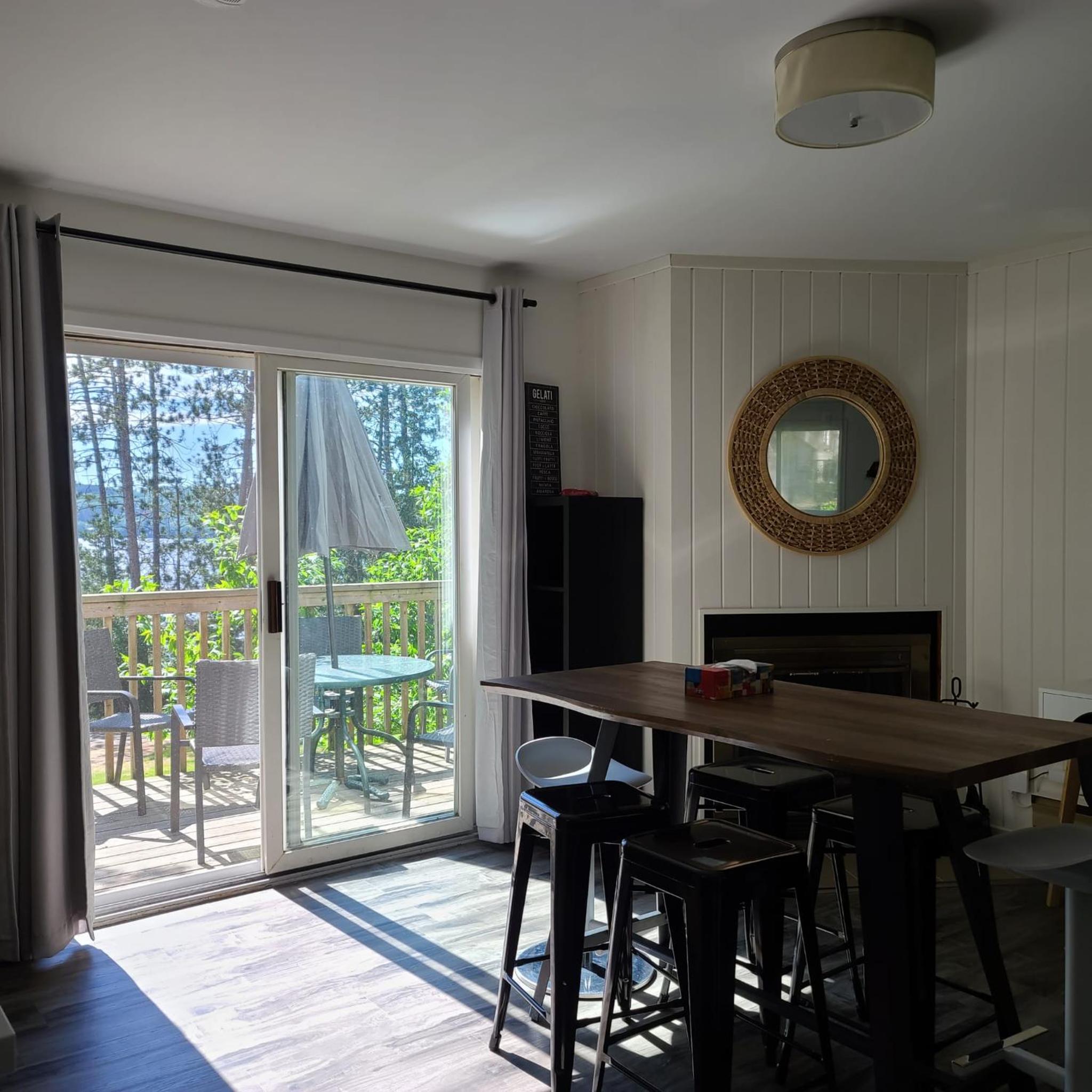 Two-Bedroom House - Photo 3